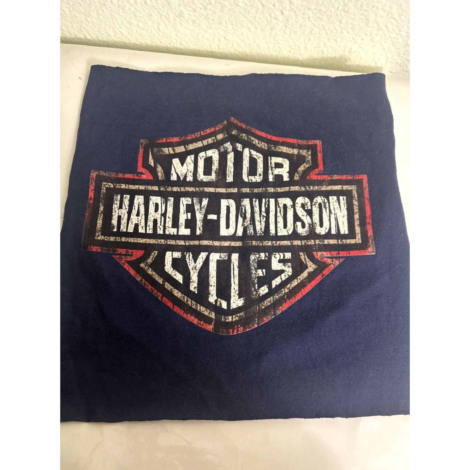 Harley Davidson Harley-Davidson T-Shirt Cutout Navy Blue Red 13x13 Mens One Size Regular Motorcycle Logo Shirt Size US M / EU 48-50 / 2 - 5 Thumbnail