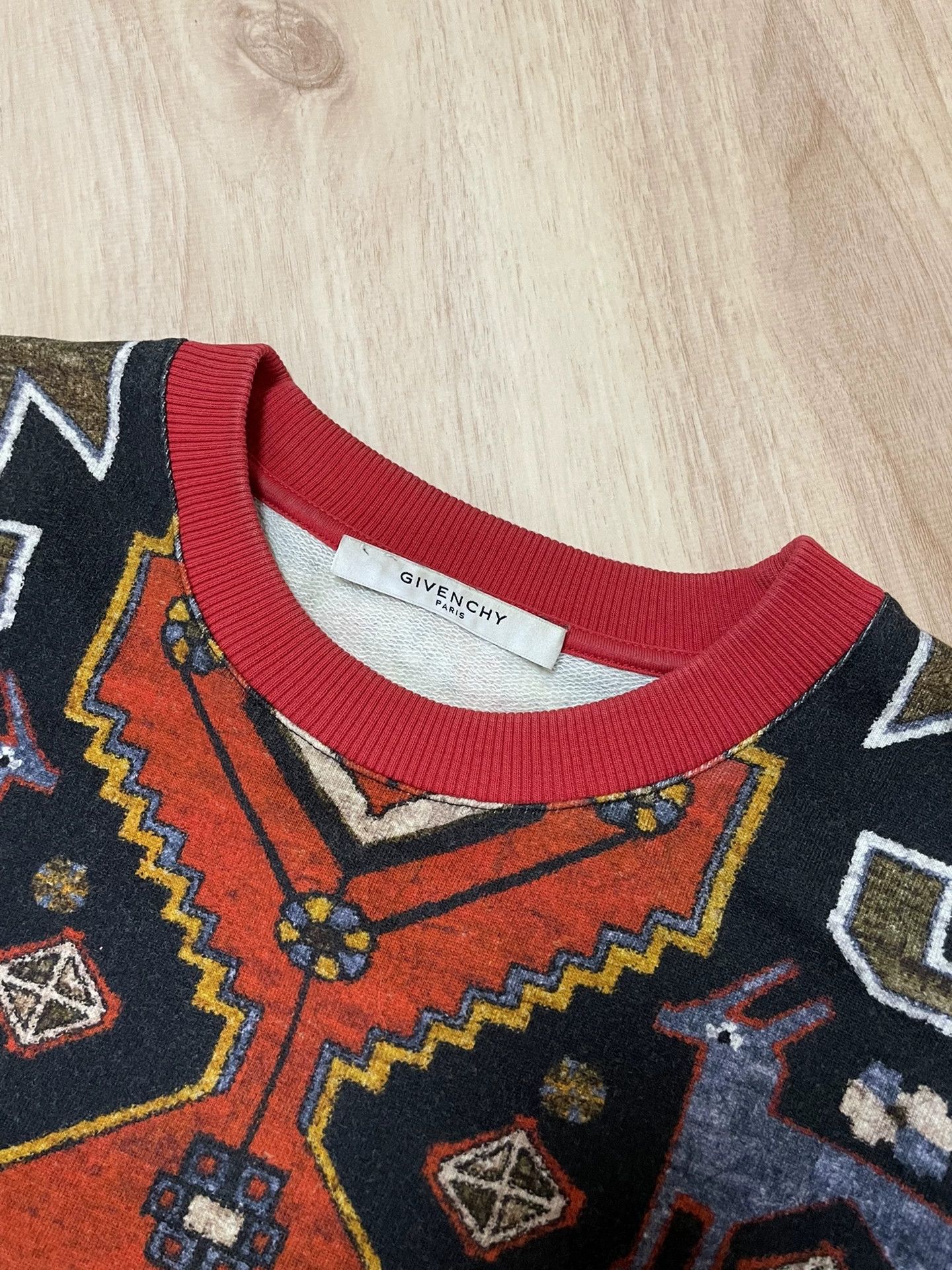 Givenchy Givenchy Bohemian Pullover Sweatshirt M Like New Size US M / EU 48-50 / 2 - 6 Thumbnail