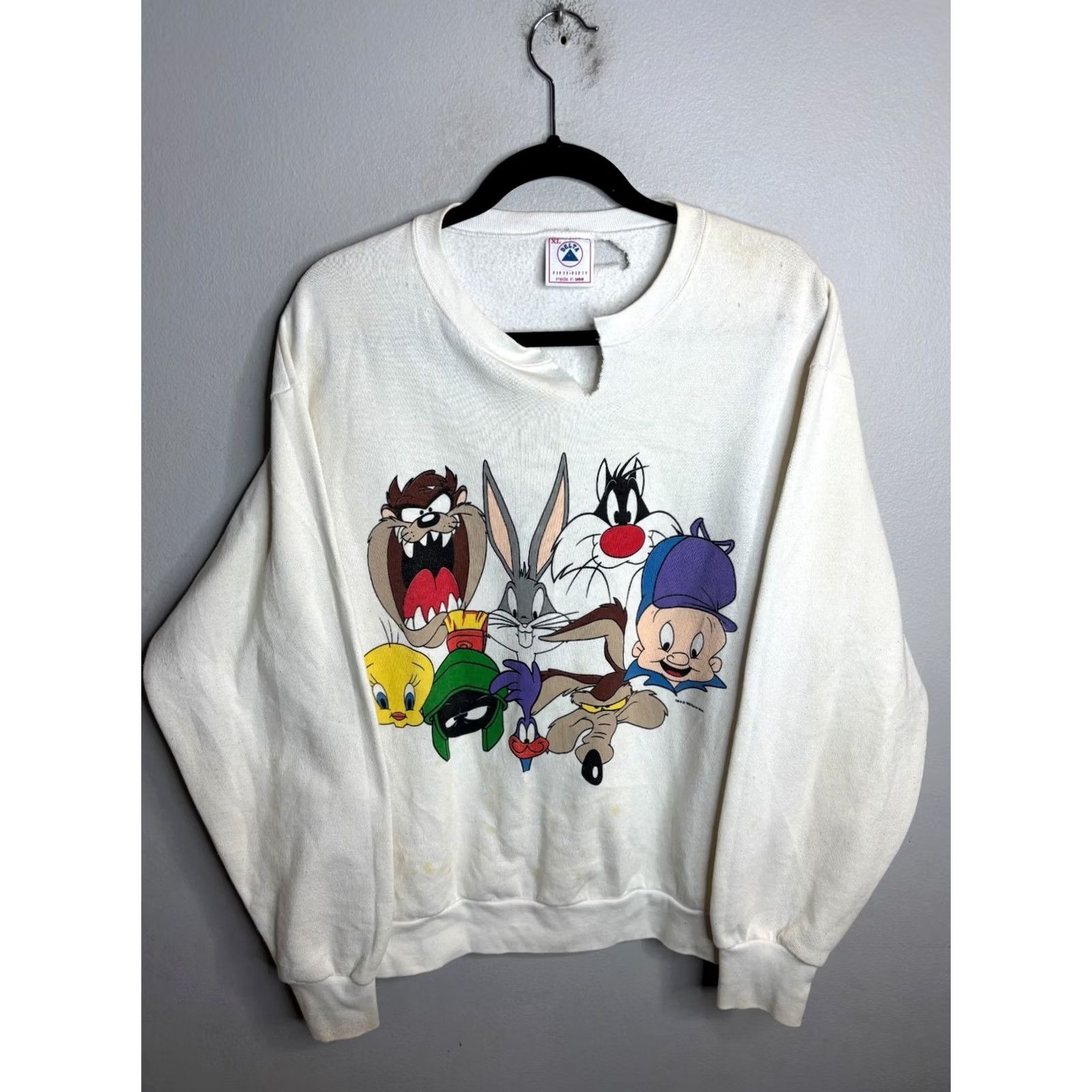 Delta VINTAGE 1990s Looney Toons Crew Sweater Delta XL White Mens Crewneck Sweater 1993 7/10 Condition Size US XL / EU 56 / 4 - 2 Thumbnail