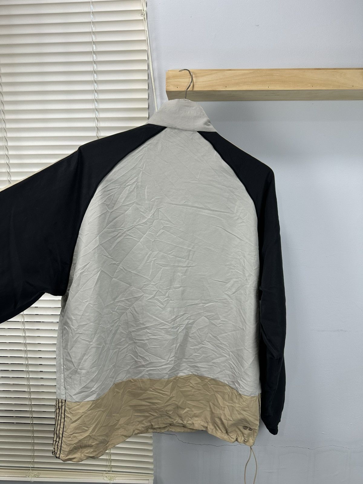 Adidas ADIDAS WOVEN SST ANORAK JACKET Size US L / EU 52-54 / 3 - 11 Thumbnail