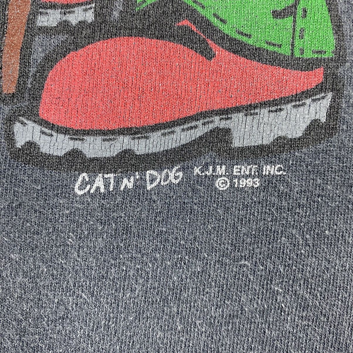 Vintage Vintage 90's NINE BALL Cat & Dog Billiards Faded Graphic Tee Size US L / EU 52-54 / 3 - 6 Thumbnail