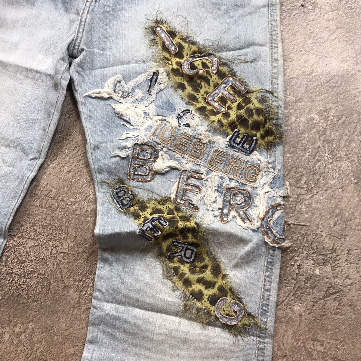 Vintage Vintage Iceberg Distressed Baggy Jeans Japanese 90s Grunge 3 Size 31" - 4 Thumbnail