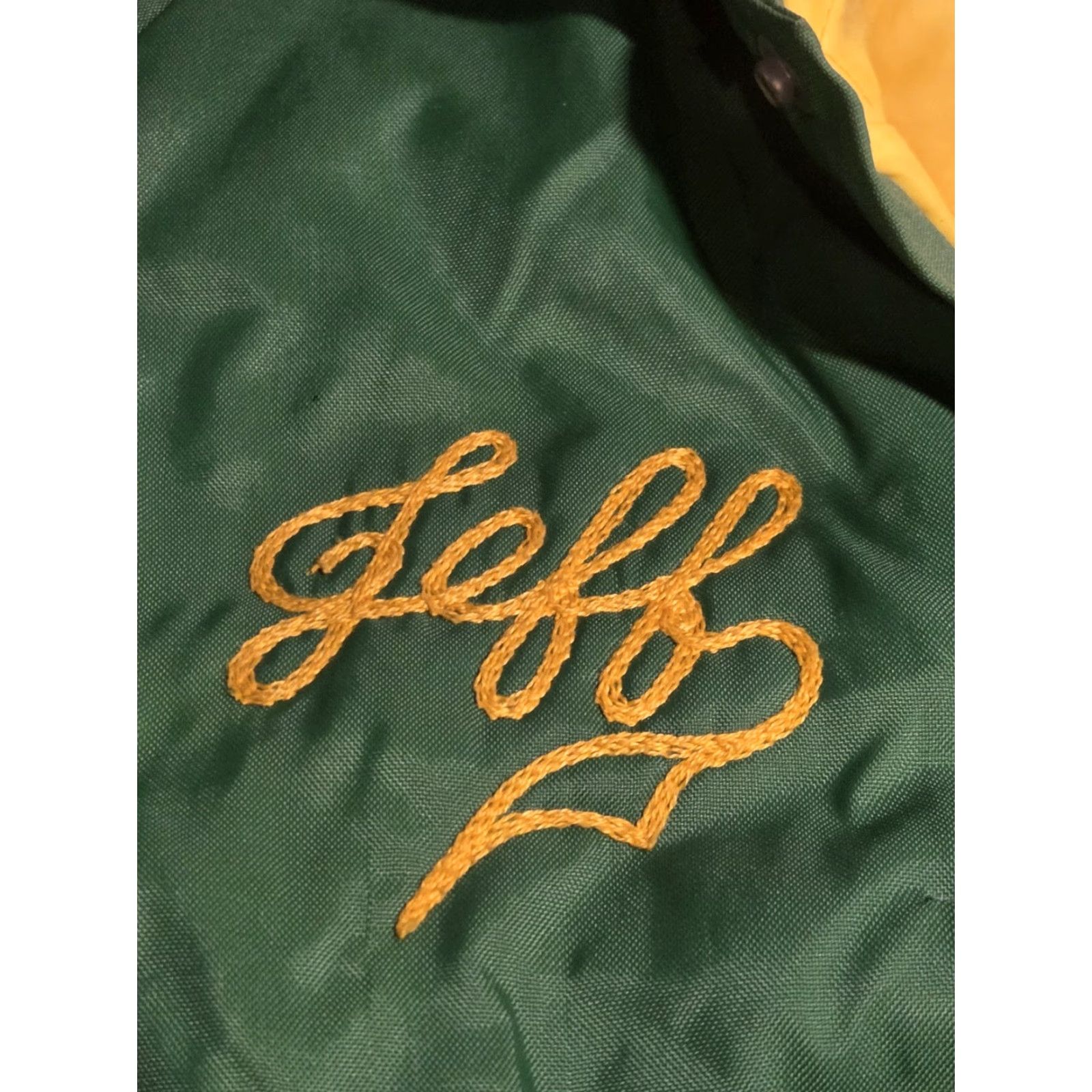 Vintage VINTAGE Lambda Chi Alpha Jacket Mens Medium Green Varsity Fraternity USA Made Distressed Size US M / EU 48-50 / 2 - 2 Thumbnail