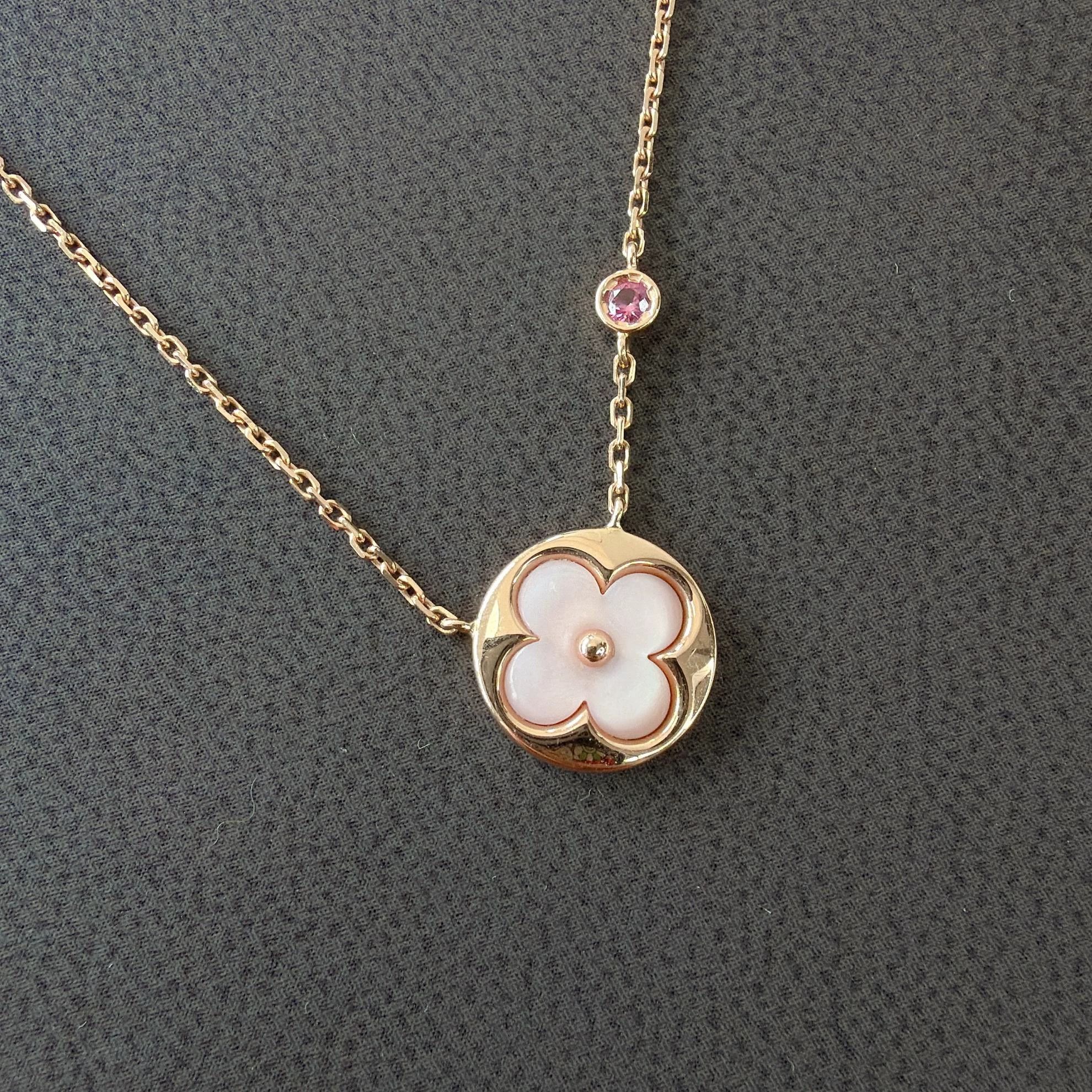 Louis Vuitton LV Pink 4-Leaf Clover Sapphire Necklace 5273 Size ONE SIZE - 5 Thumbnail