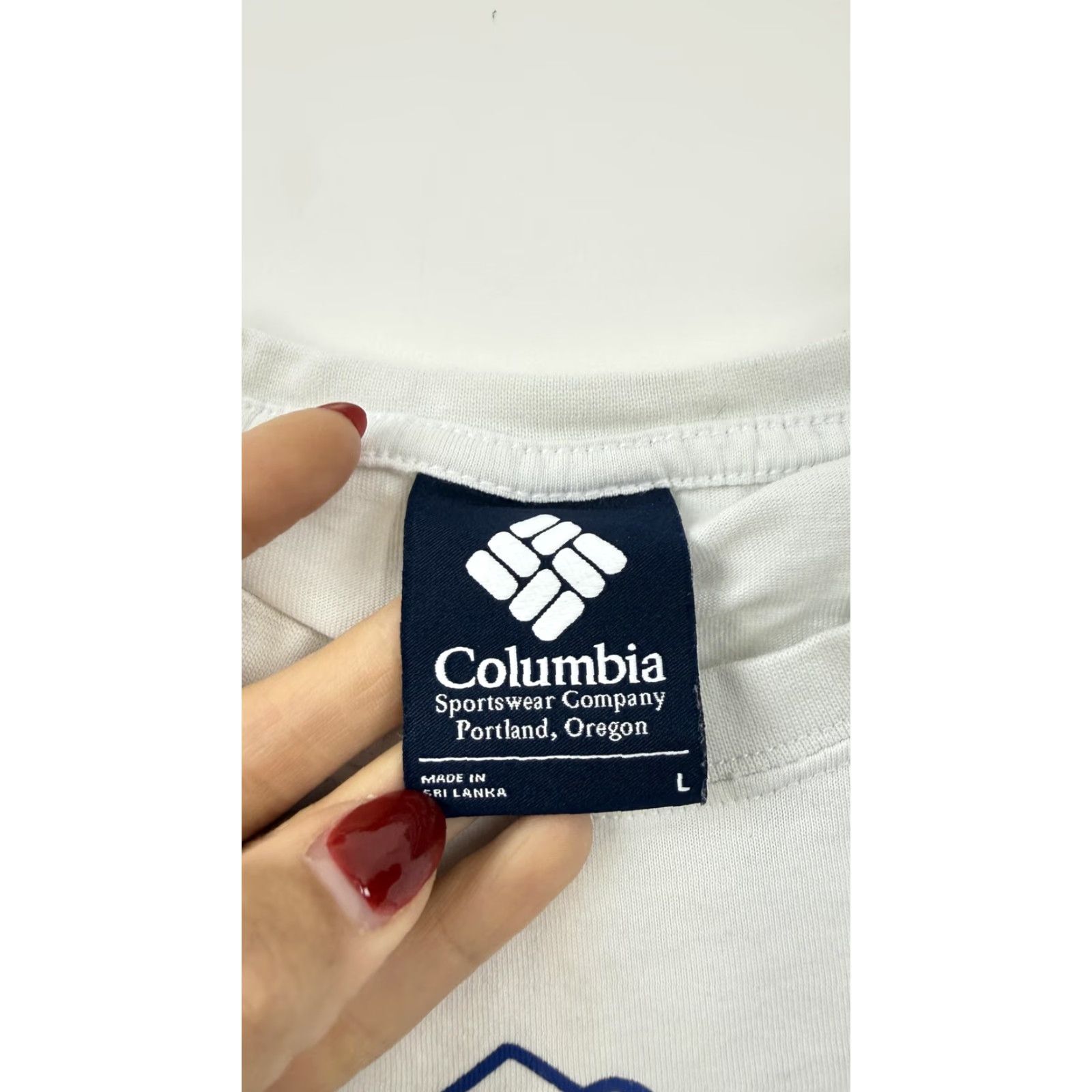 Vintage Columbia Shirt Mens Large White Portland Graphic Tee T-Shirt Outdoor Casual Navy Print Crew Neck Short Sleeve Size US L / EU 52-54 / 3 - 3 Thumbnail