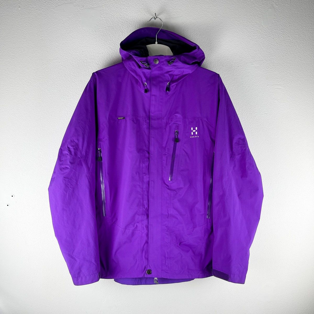 image of Haglofs Goretex Women's Jacket Astral Orion Purple Size Xl