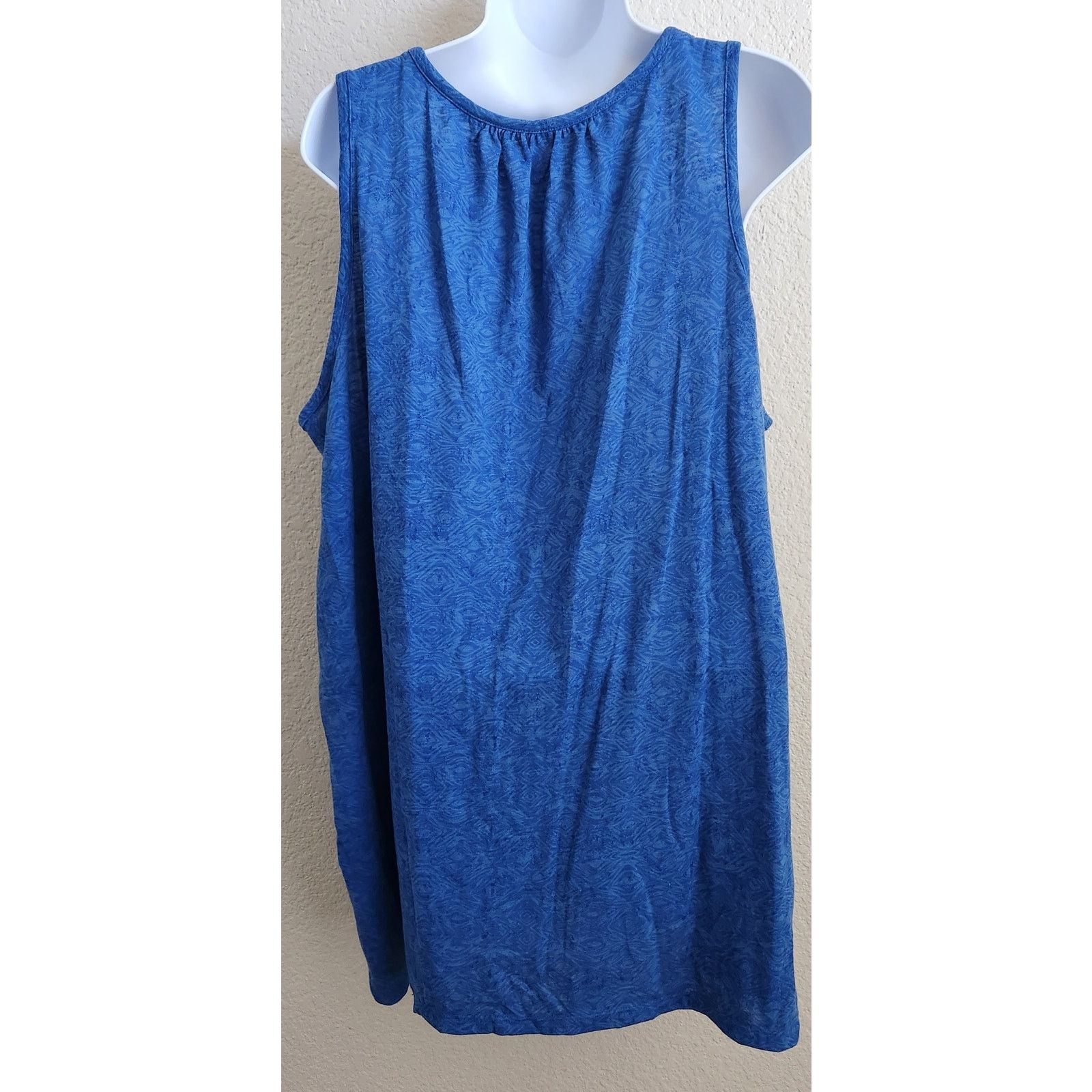 Other Blue White Round Neck Sleeveless Top 2X Plus Lightweight Size XXL / US 16-18 / IT 52-54 - 3 Thumbnail