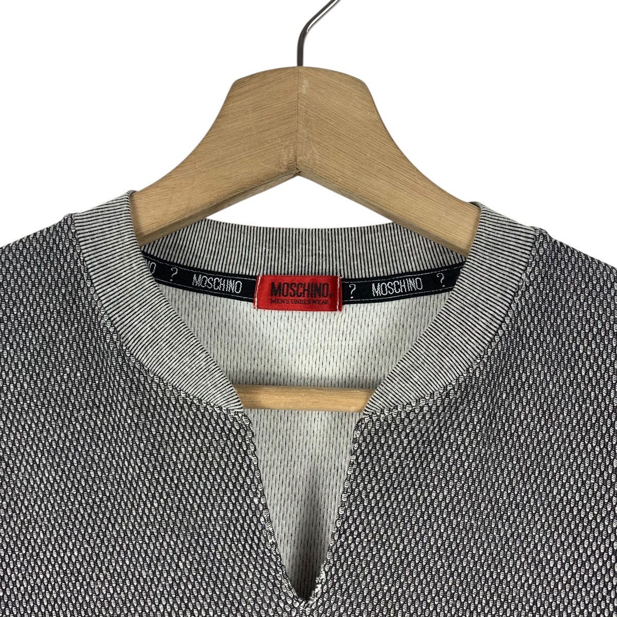 Moschino × Vintage Vintage MOSCHINO jeans plain design designer tee Size US M / EU 48-50 / 2 - 5 Thumbnail