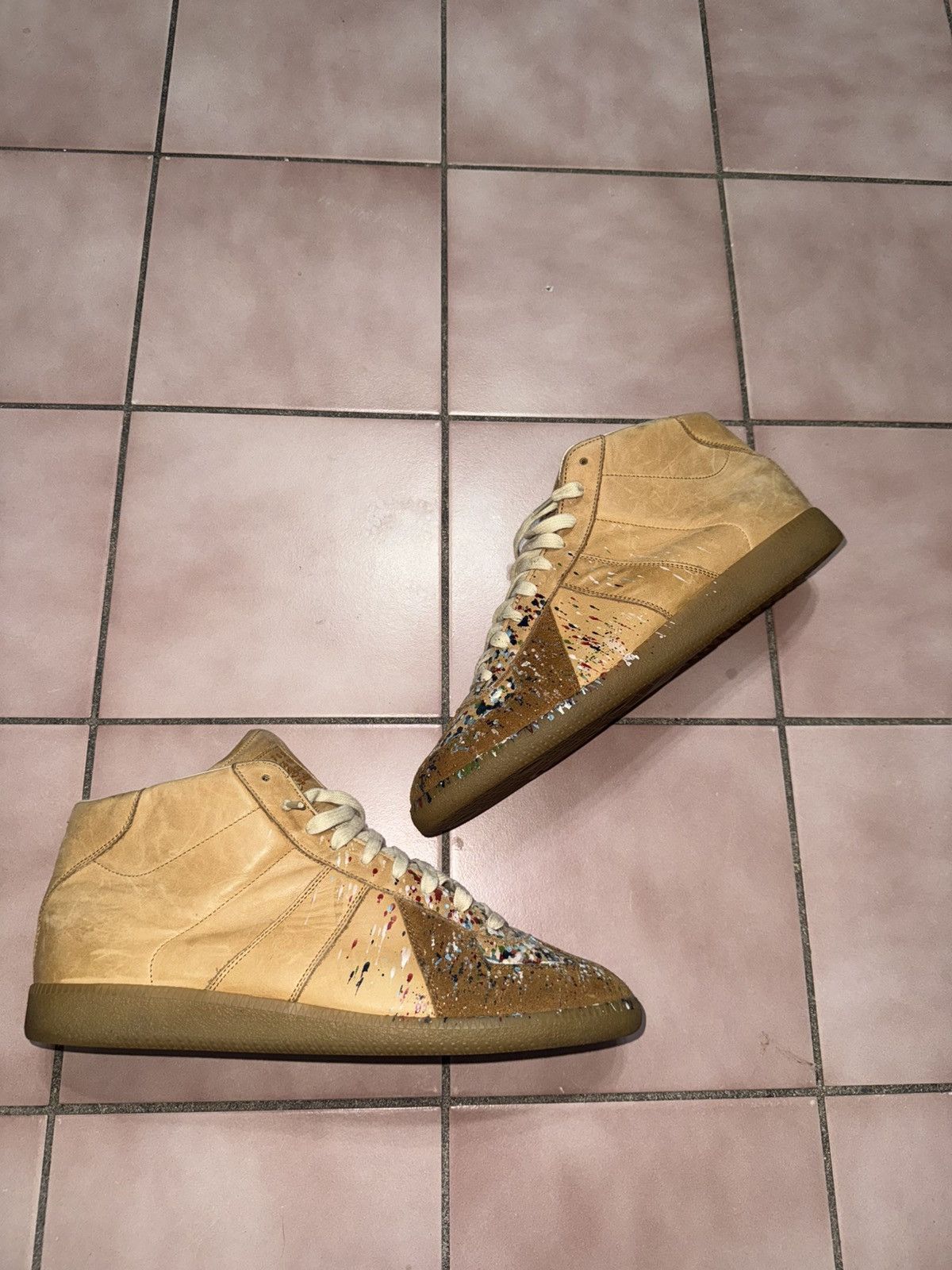 Maison Margiela gat german army mid paint splatter