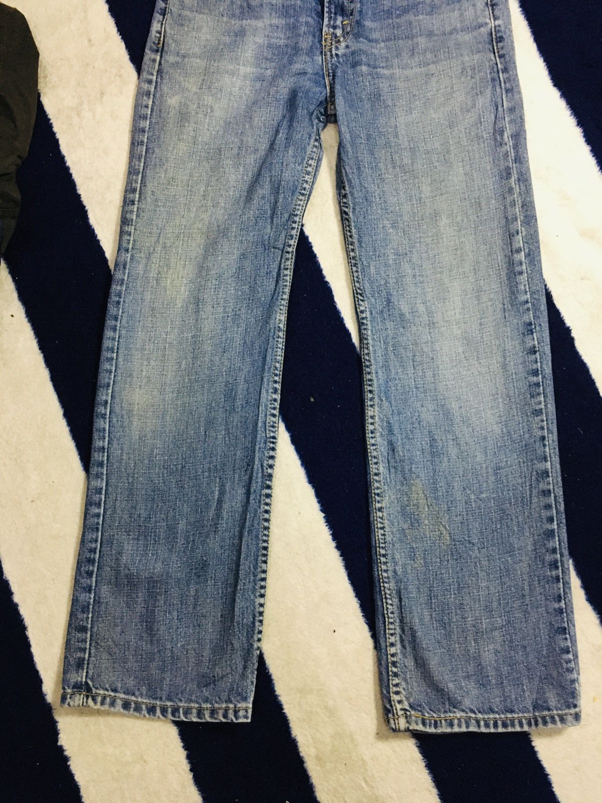 Hypebeast × Levi's Levis Lot569 Loose Straight Jeans (16) Size US 26 / EU 42 - 14 Thumbnail