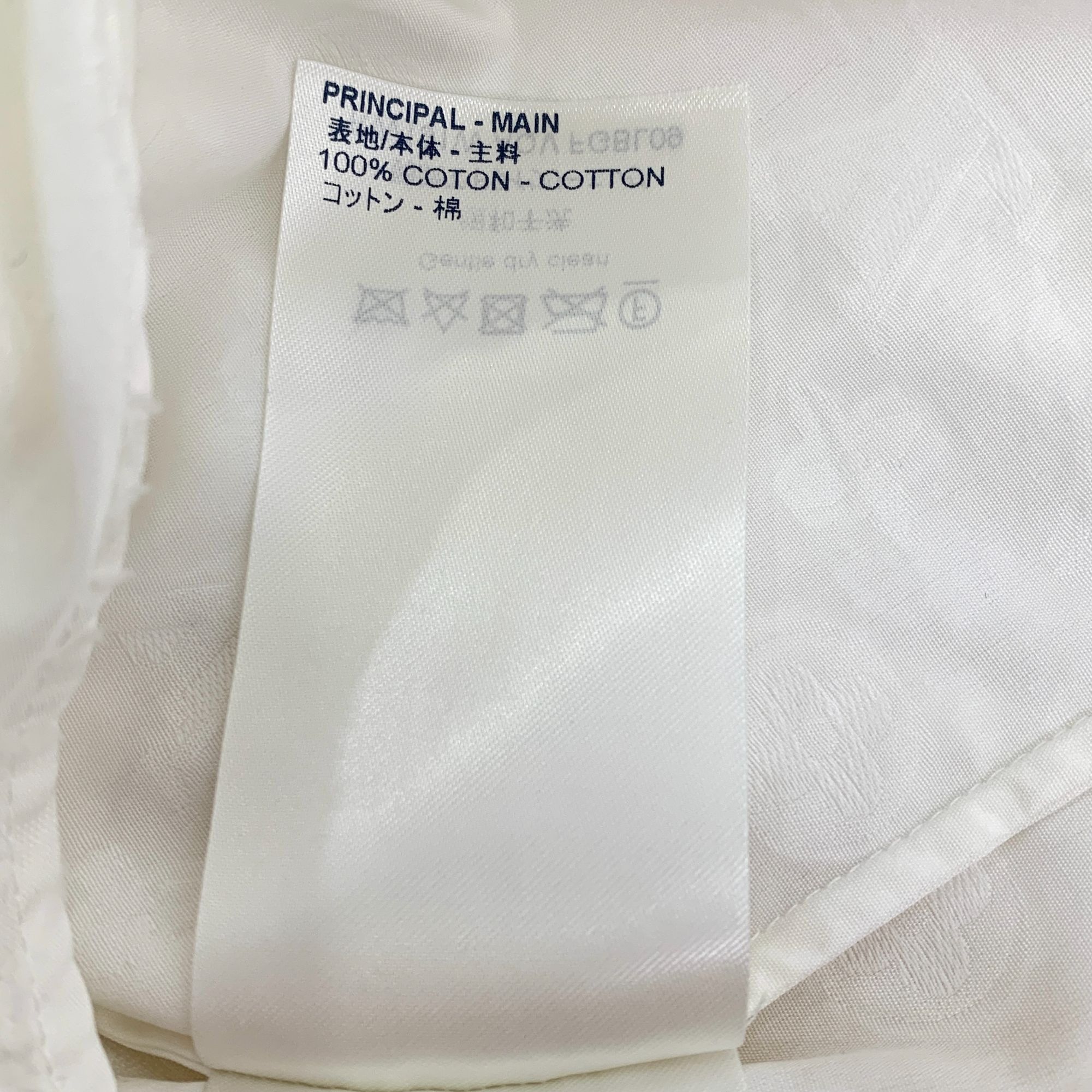 Louis Vuitton Louis Vuitton Womens White Monogram Embossed Cotton Button-U Size XXS / US 00 / IT 34 - 6 Thumbnail