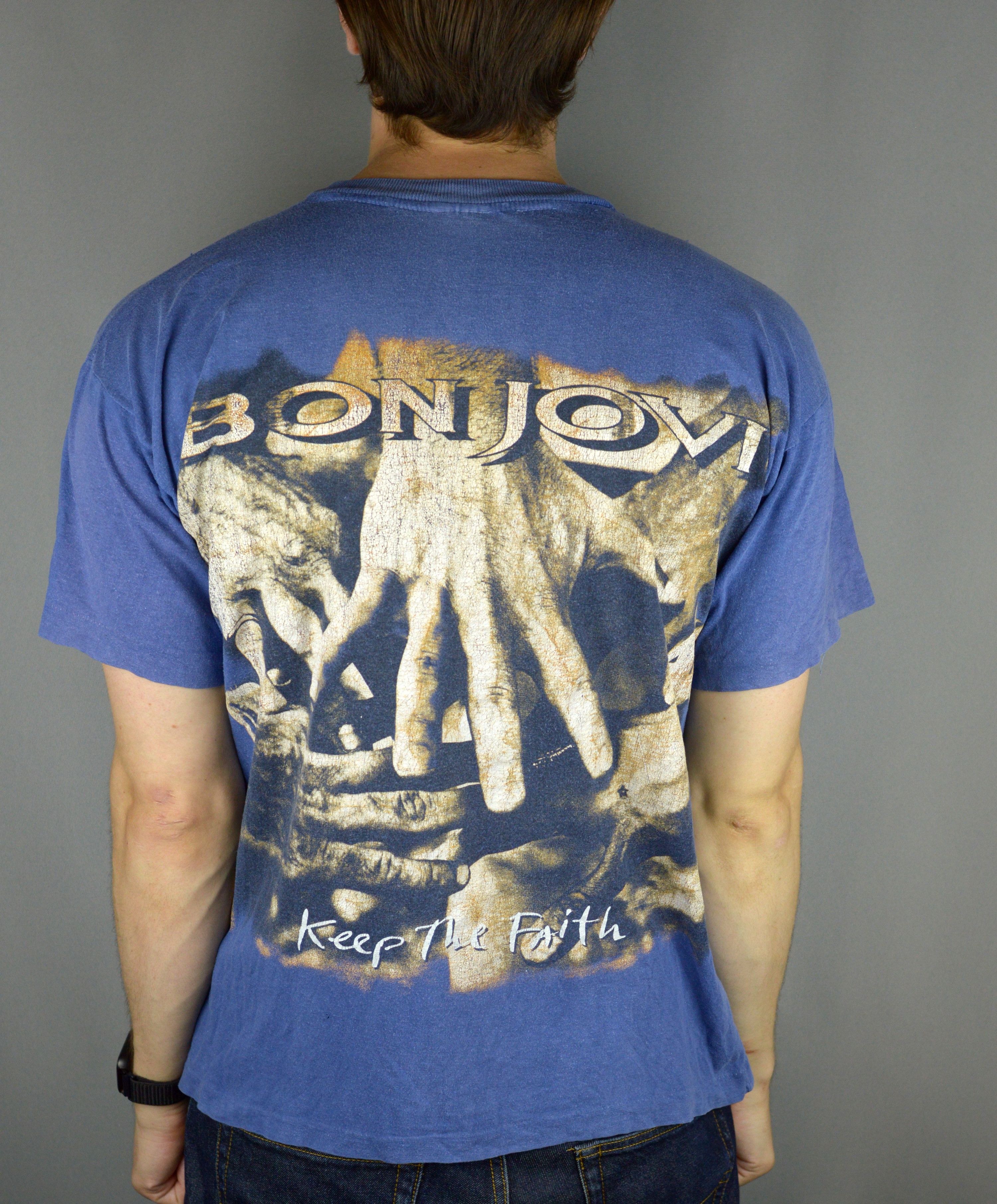 Vintage Vintage Bon Jovi 90st shirt Size US L / EU 52-54 / 3 - 1 Thumbnail