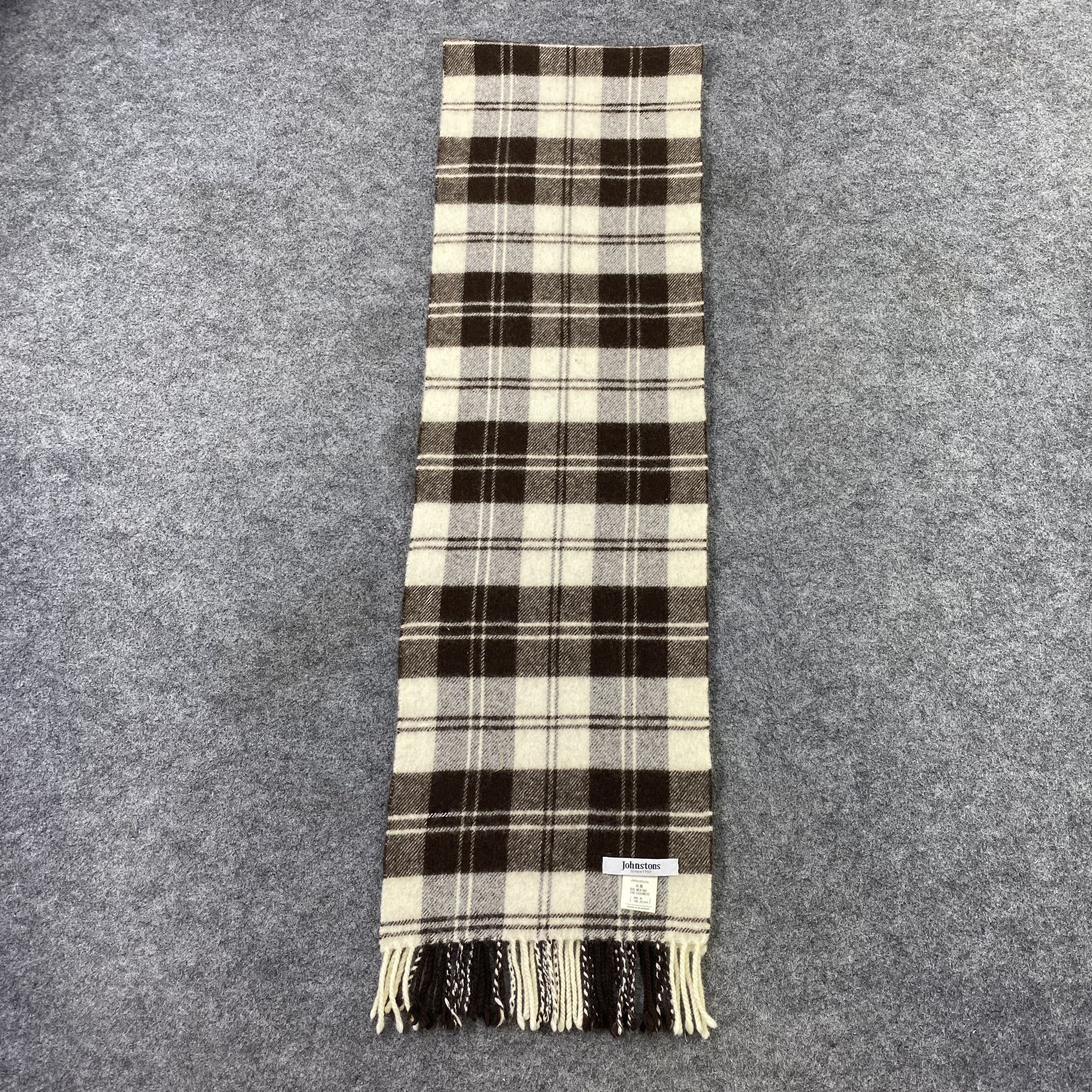 Johnstons Of Elgin × Vintage Johnstons Muffler Scarf / Neckwear - T1541 Size ONE SIZE - 2 Thumbnail