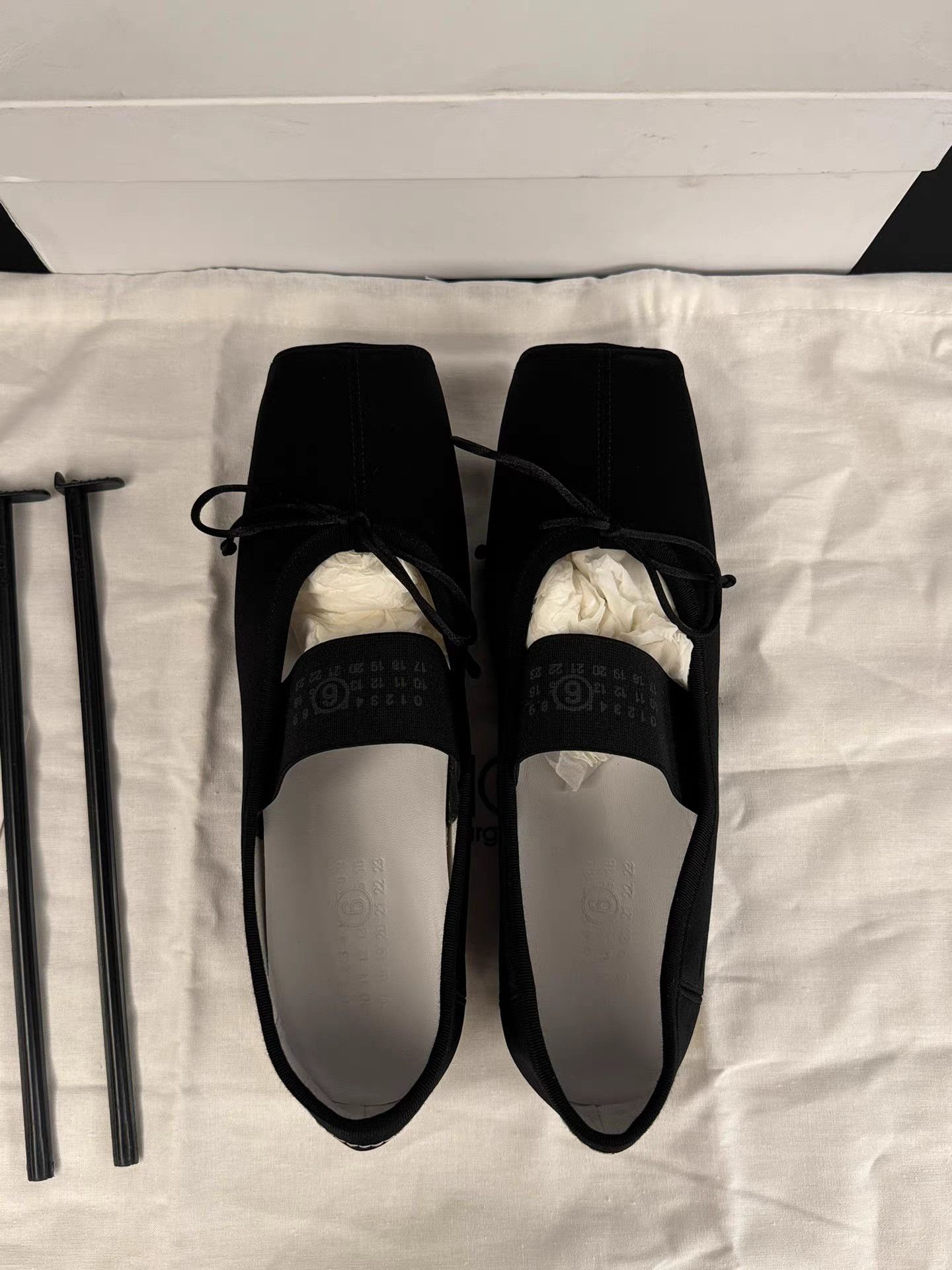 Maison Margiela Maison Margiela Black Satin Ballet Flats K6 Size US 6 / IT 36 - 5 Thumbnail
