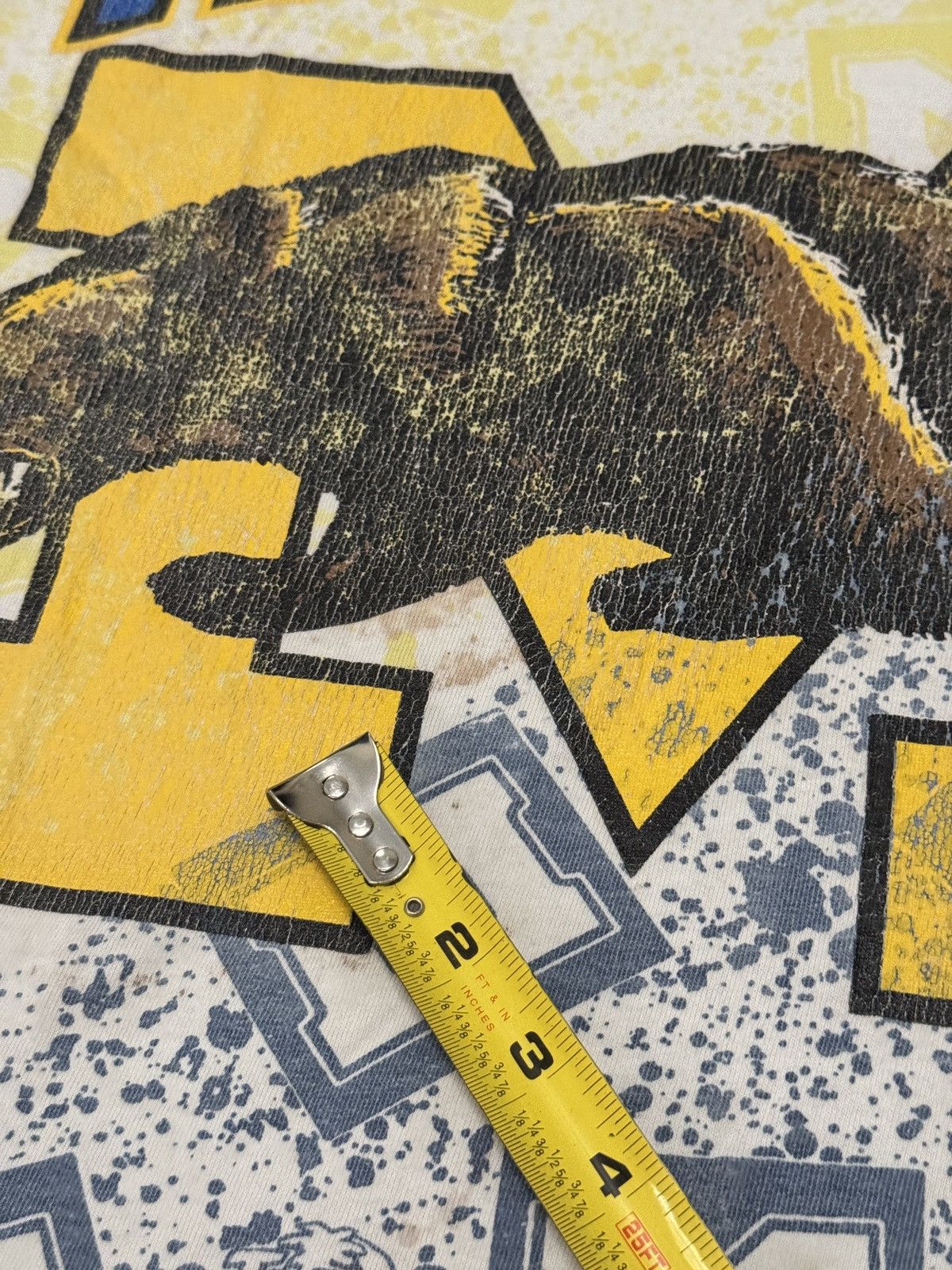 NCAA × Vintage Vintage 90s Michigan Wolverines INSANE AOP Hip Hop T Shirt Size US L / EU 52-54 / 3 - 9 Thumbnail