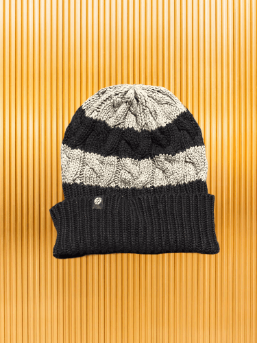 Ugg Vintage Knit UGG VINTAGE BEANIE HAT Size ONE SIZE - 1 Thumbnail
