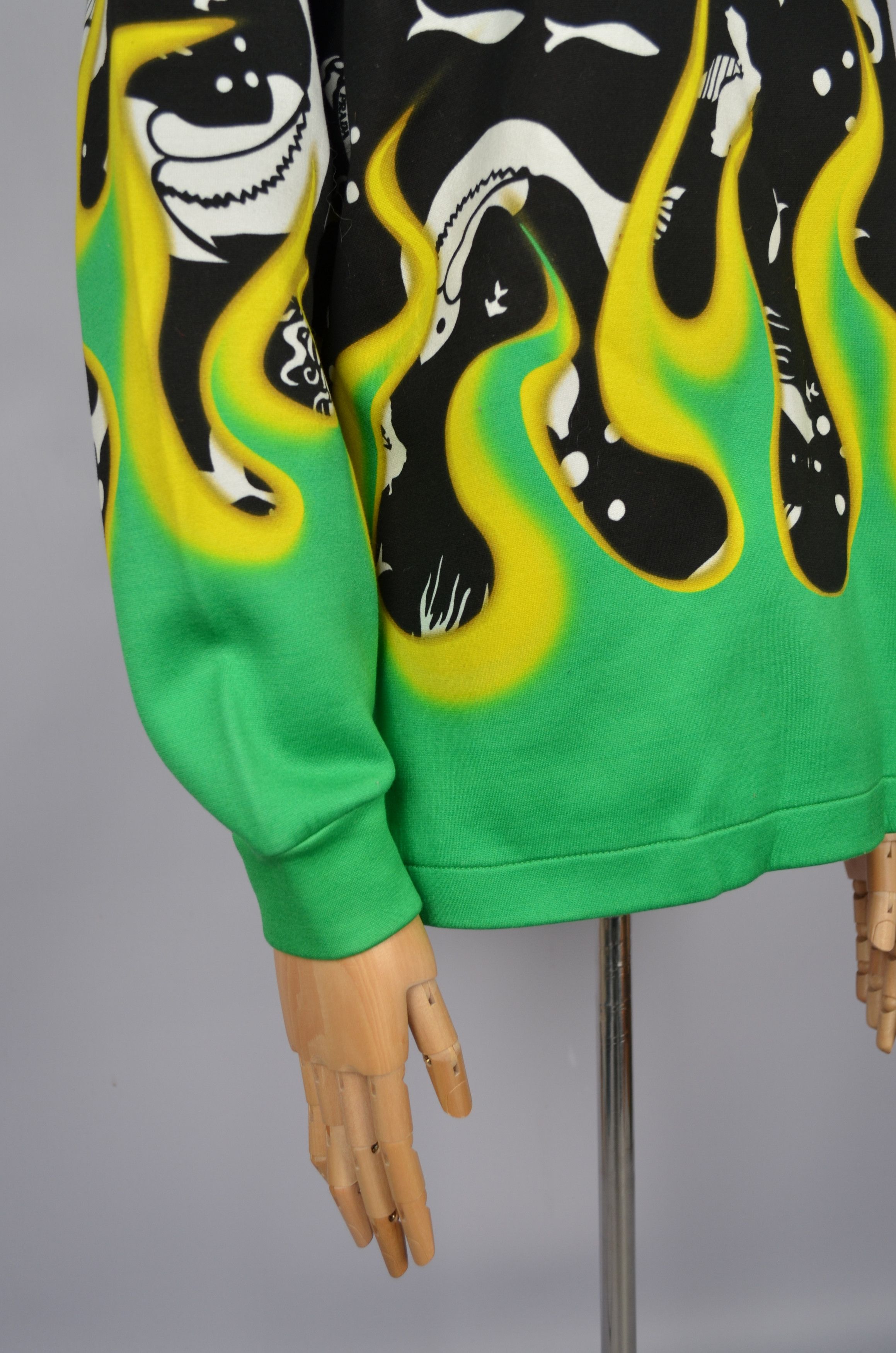 Prada PRADA Special Edition Mermaid Flames Hoodie Size S VERY RARE Size S / US 4 / IT 40 - 17 Thumbnail