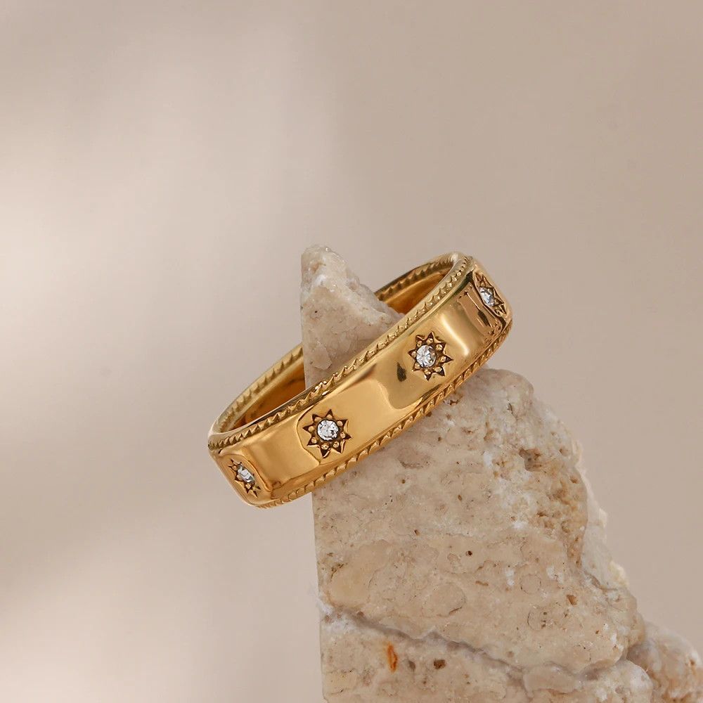 Jewelry Crystal Zircon Setted Star Gold Rings Size ONE SIZE - 2 Thumbnail