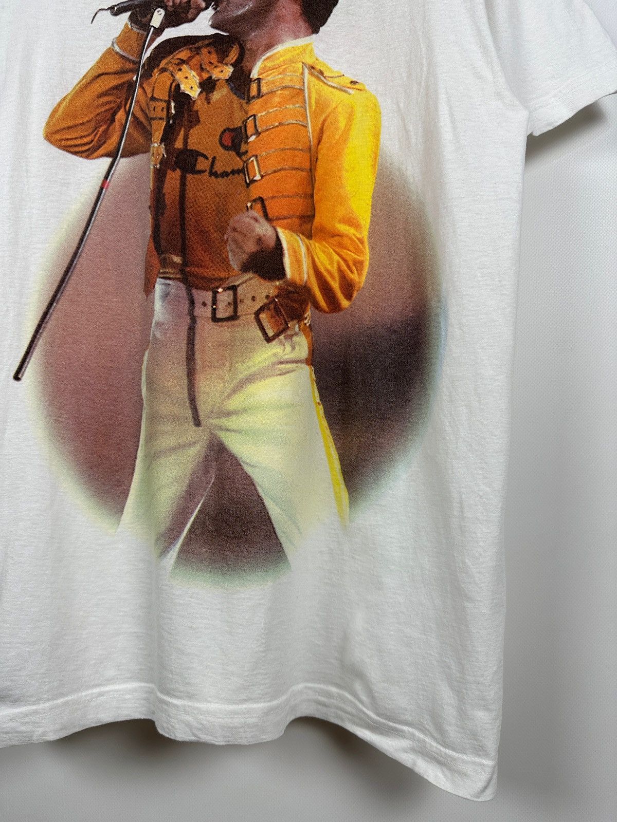 Band Tees 1992 Vintage Queen Freddie Mercury Tribute Concert T-Shirt Size US L / EU 52-54 / 3 - 7 Thumbnail