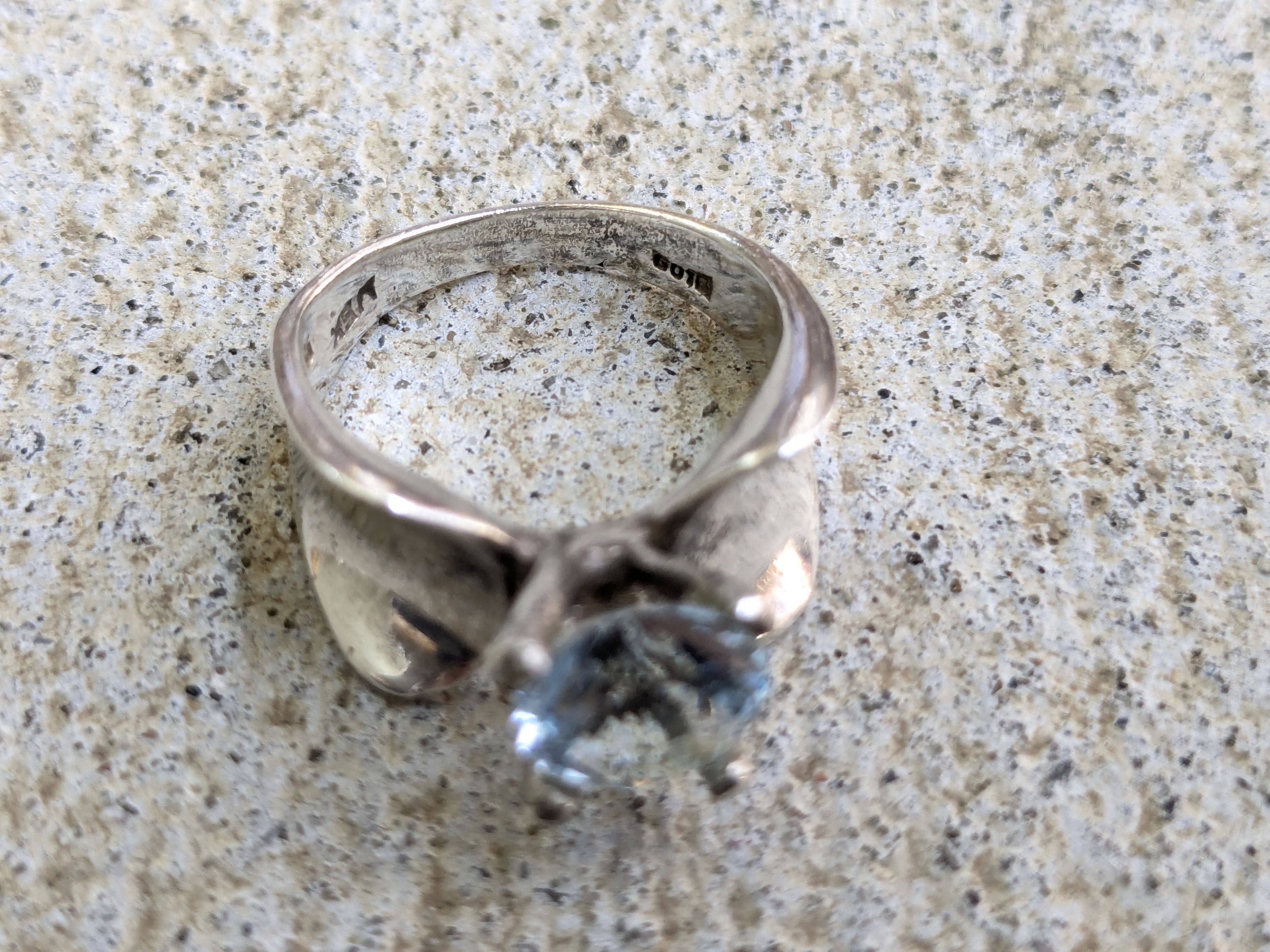 Jewelry × Vintage Vintage Sterling Silver Ring Blue Topaz 6.25 Abstract Modern Size ONE SIZE - 4 Thumbnail