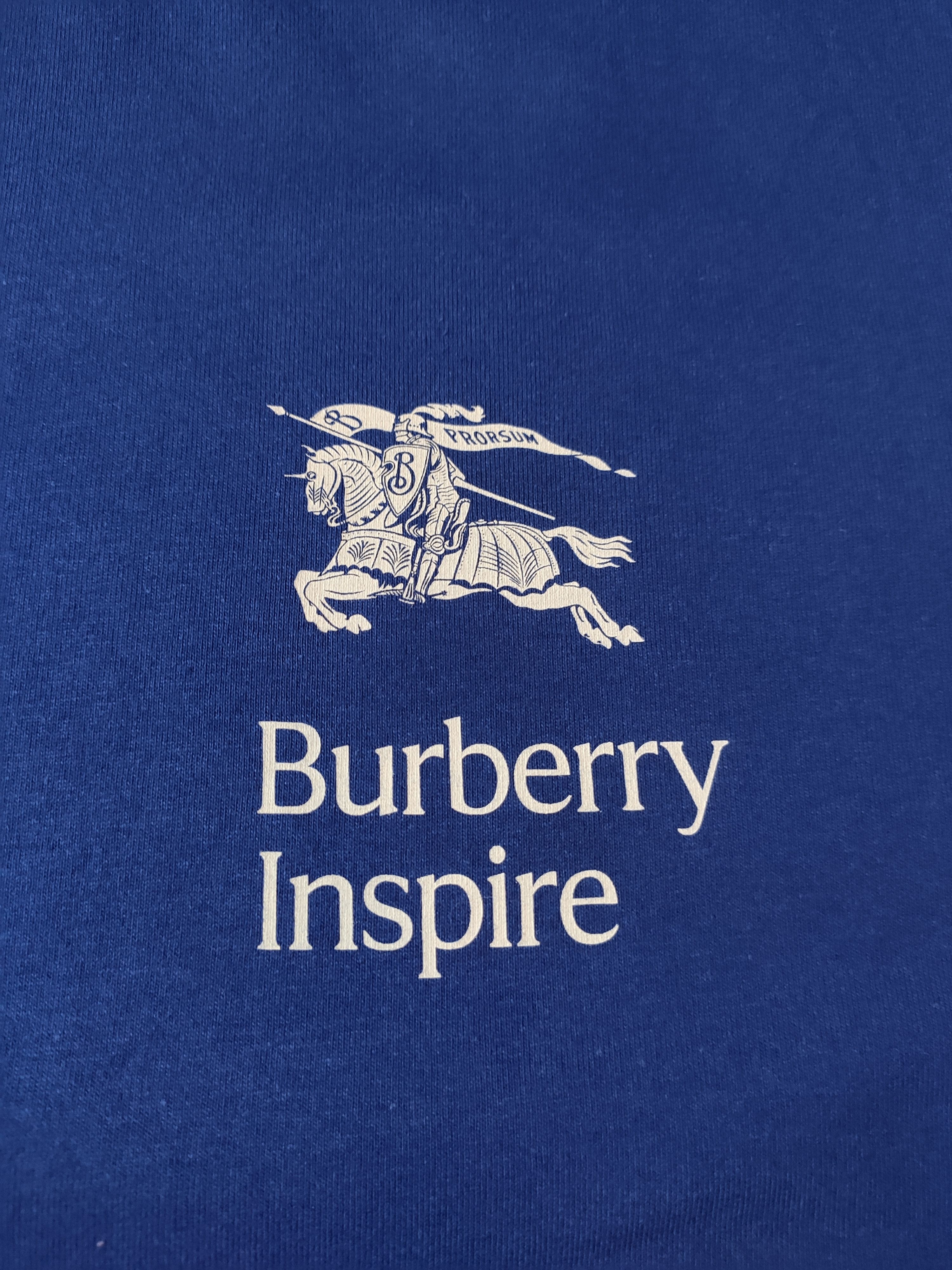 Burberry burberry t-shirt M blue burberry inspire foundation luxury Size US M / EU 48-50 / 2 - 4 Thumbnail