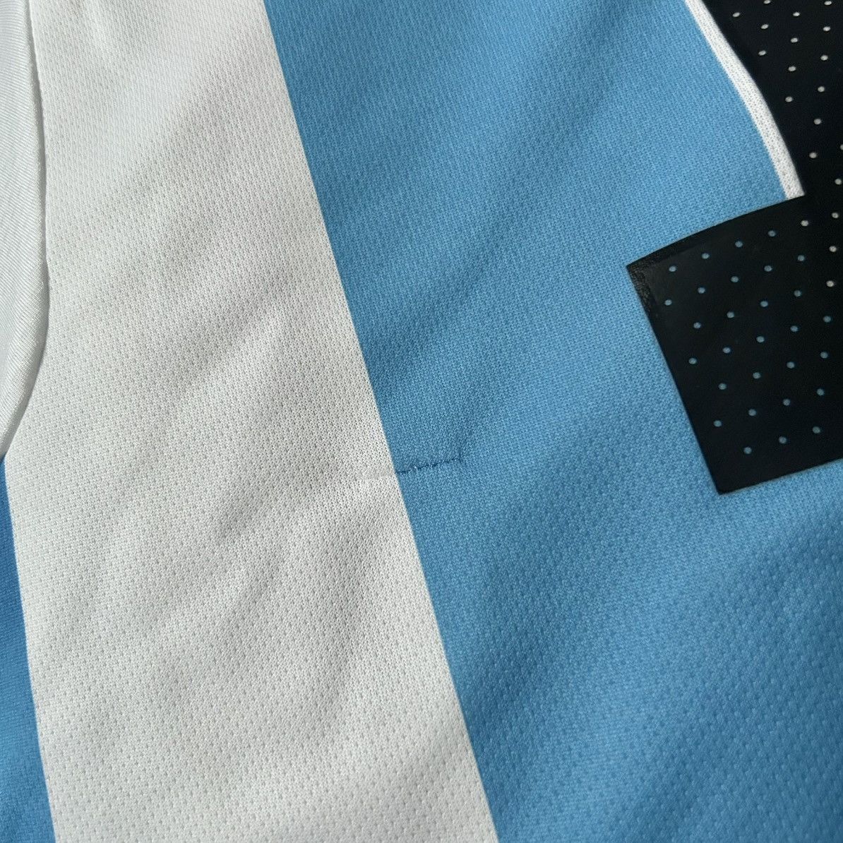 Adidas Argentina jersey #10 Messi 2022 football Size US XL / EU 56 / 4 - 10 Thumbnail
