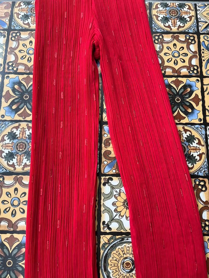 Issey Miyake Issey Miyake size:M Red pleated mainline trousers Size 31" - 1 Thumbnail