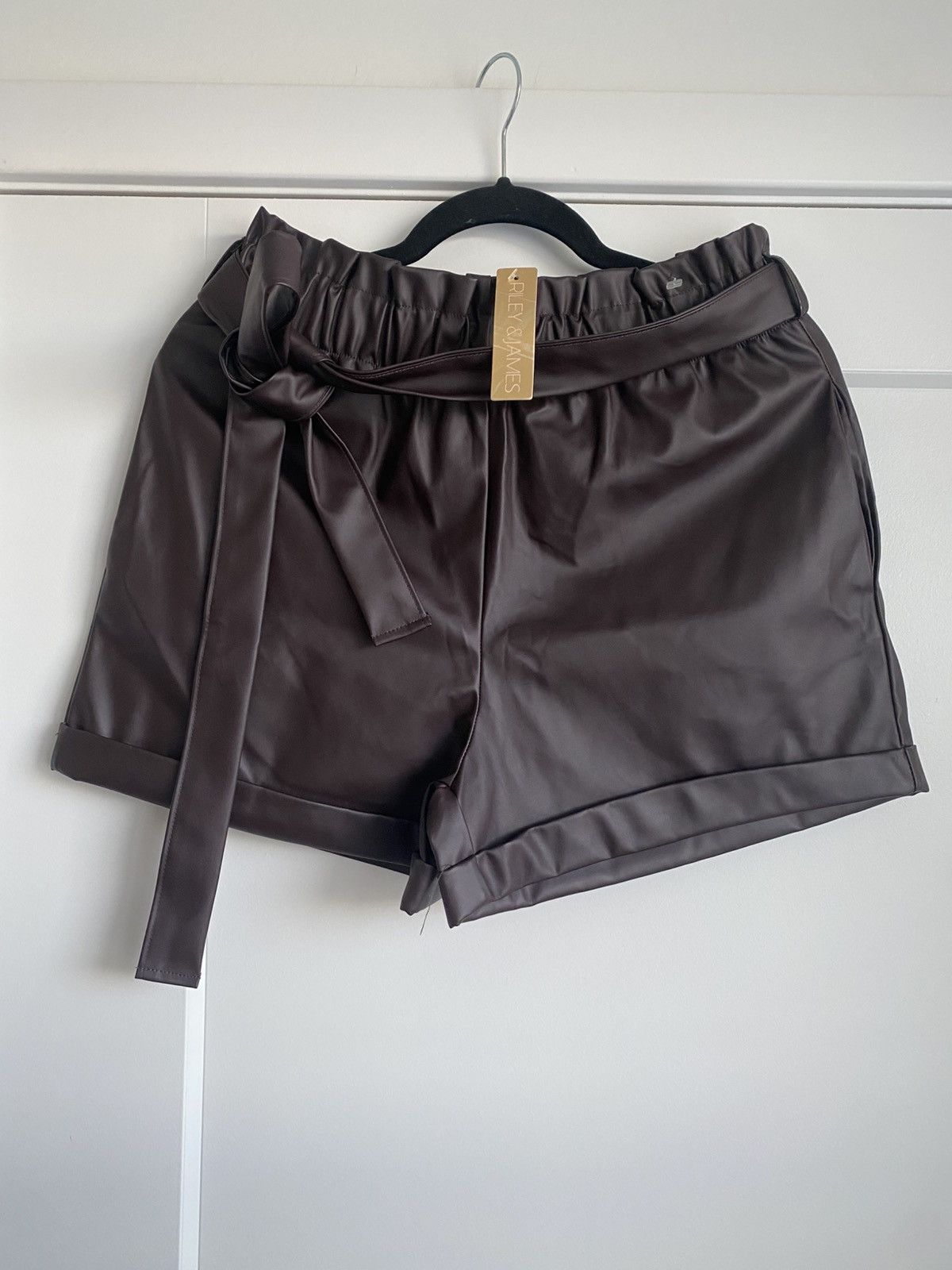 Other RILEY & JAMES Faux Leather Shorts Women Sz M Paper Bag Waist Size 32" / US 10 / IT 46 - 1 Thumbnail
