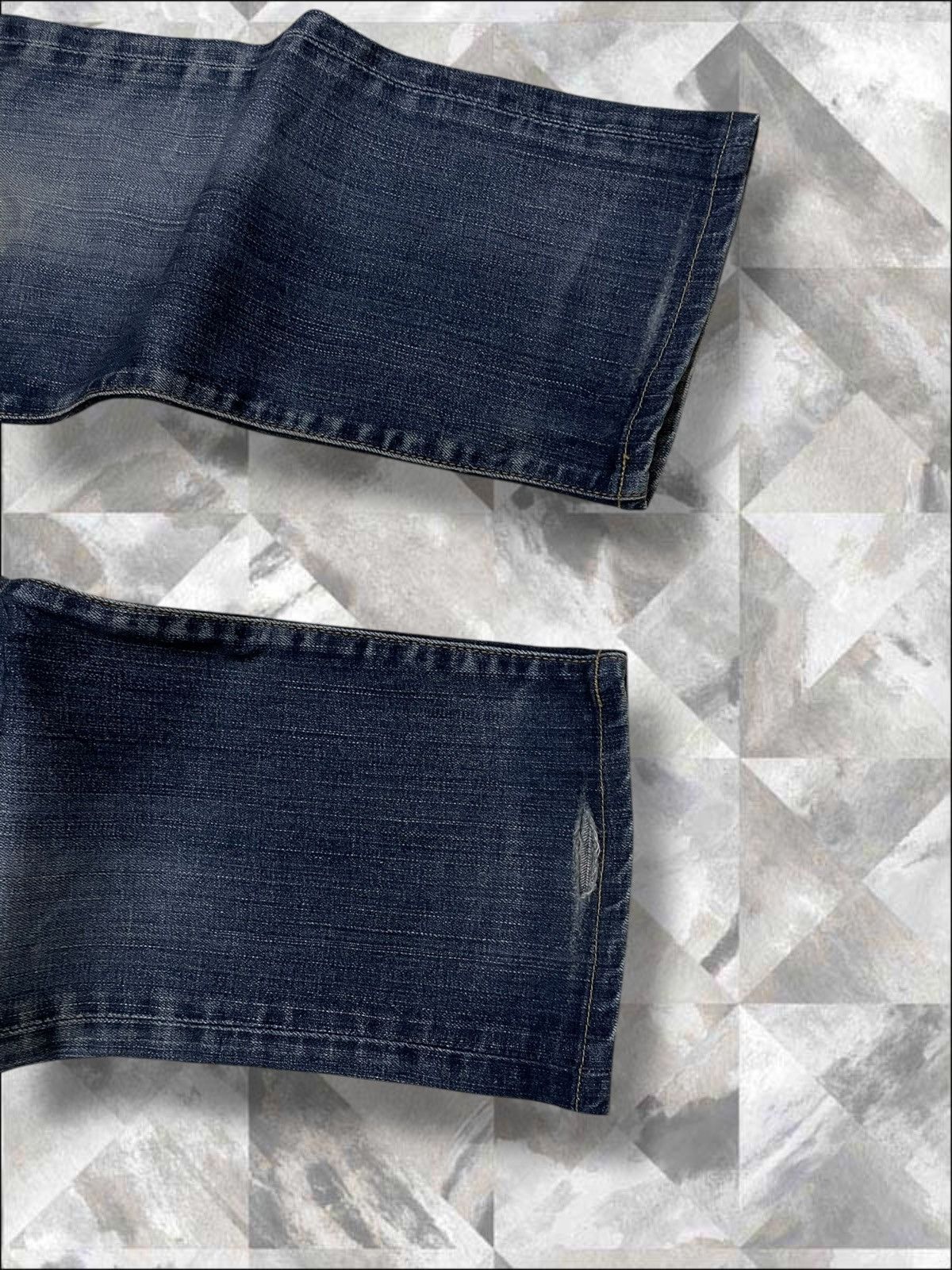 Levi's Vintage Clothing Vintage 1990s Designer Levis 705 Distressed Baggy Denim Size US 33 - 5 Thumbnail
