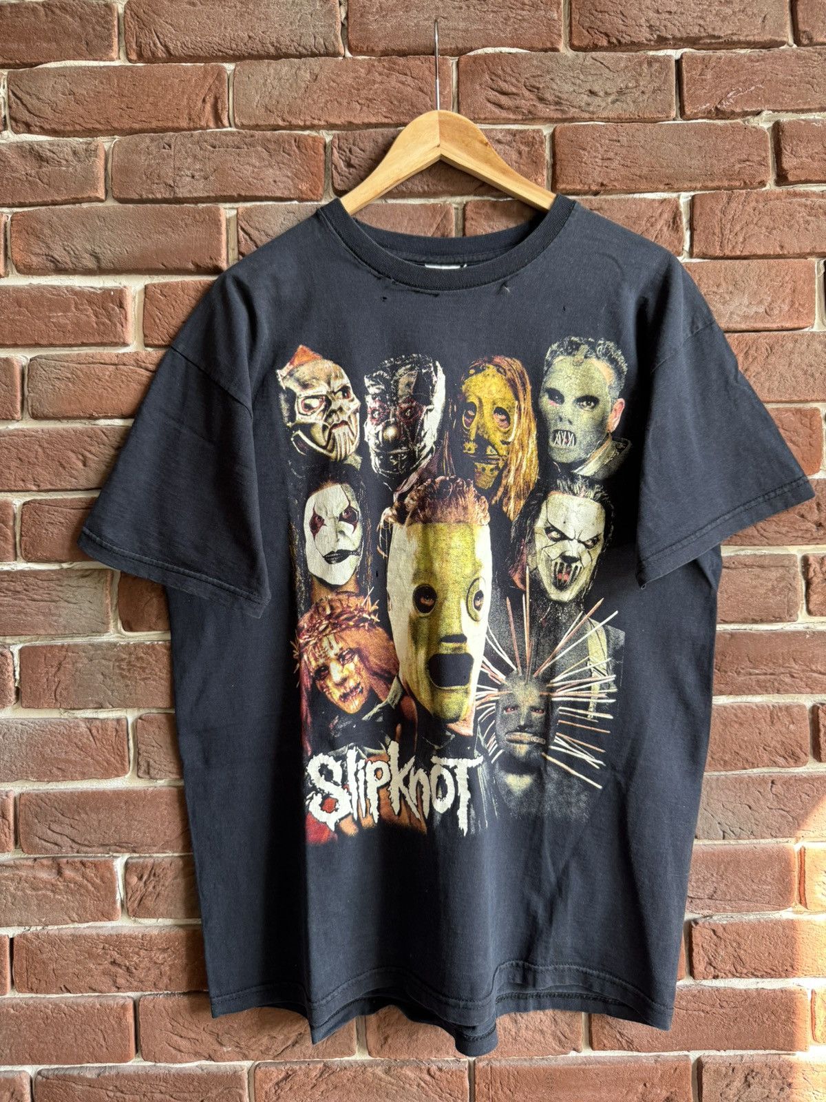 Band Tees Rare Vintage 00s Slipknot Masks Numetal Band Tee Y2K M Size US L / EU 52-54 / 3 - 1 Thumbnail