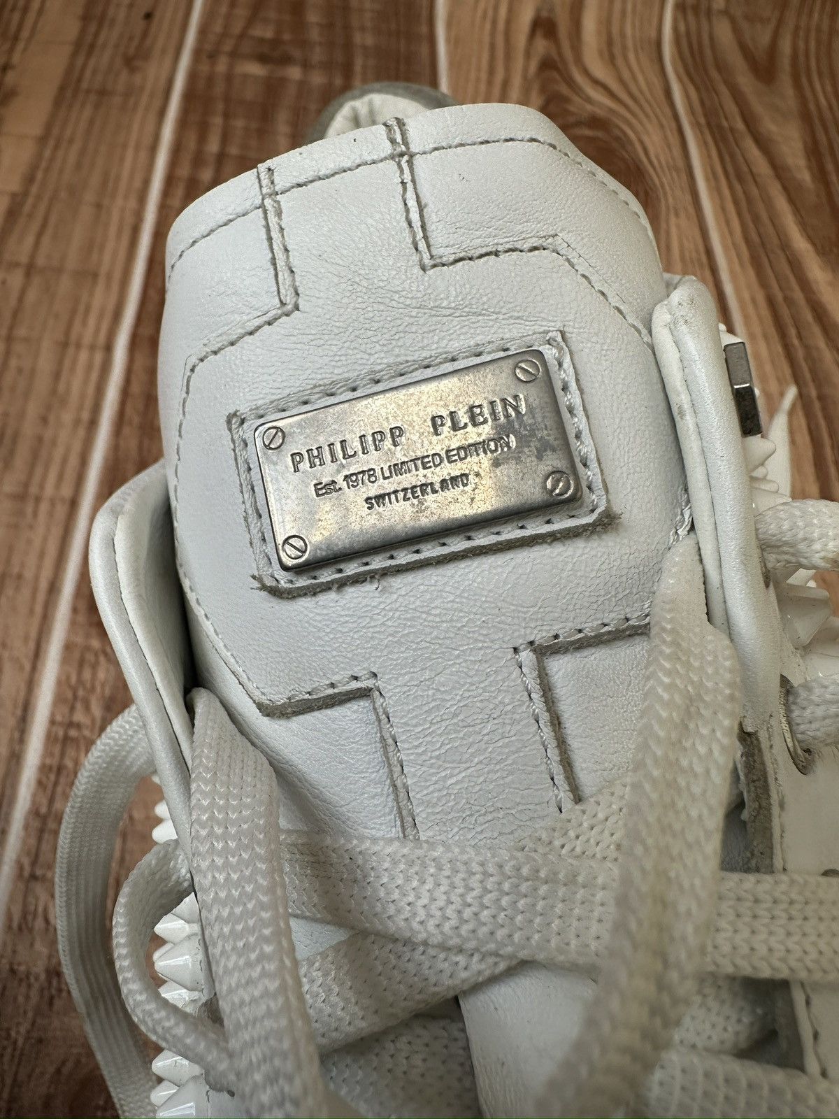 Philipp Plein Philipp Plein 78 Studded Spiked White Low Top Trainers Size US 9 / EU 42 - 17 Thumbnail