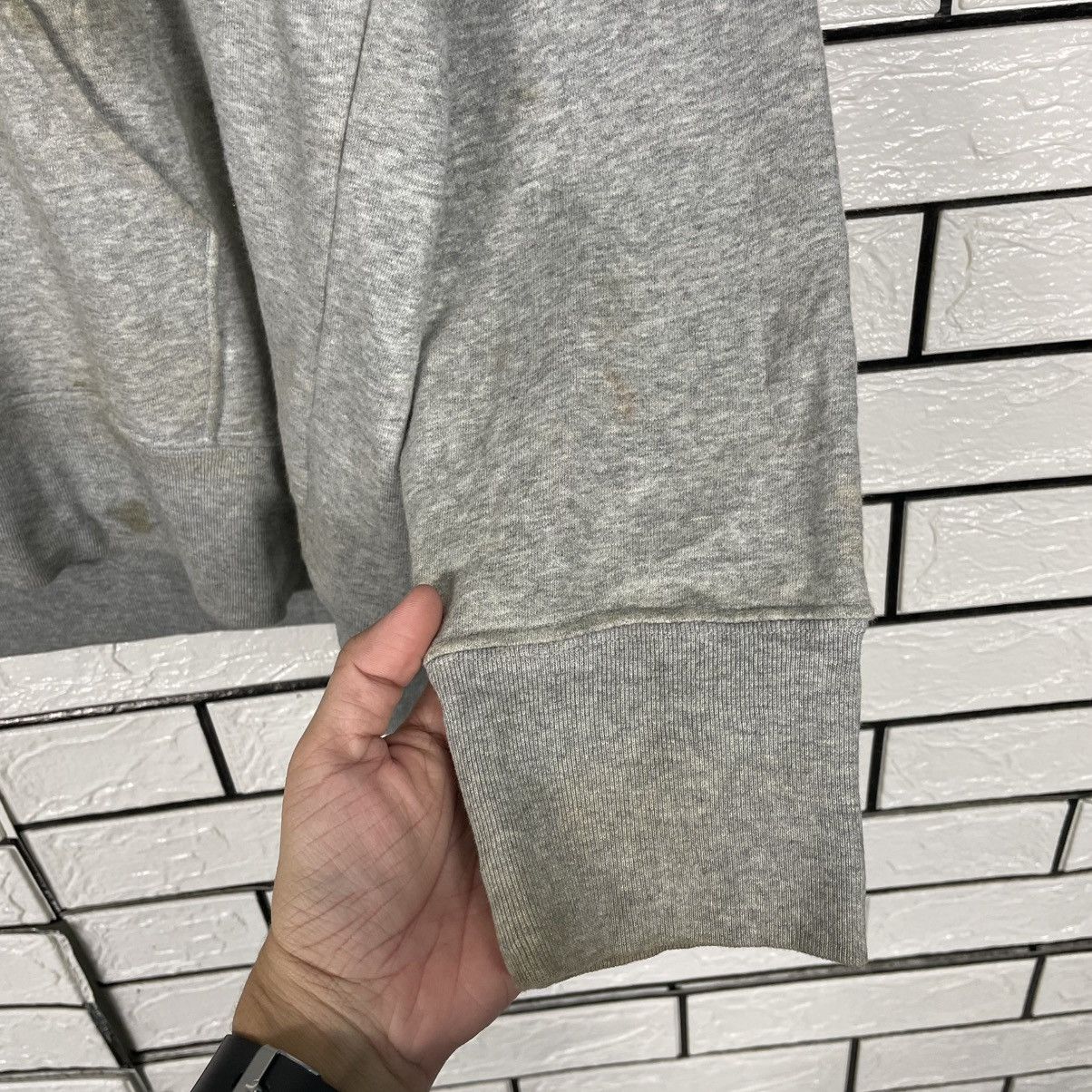 Uniqlo Uniqlo Fortnite Big Logo Hoodie Size US L / EU 52-54 / 3 - 12 Thumbnail