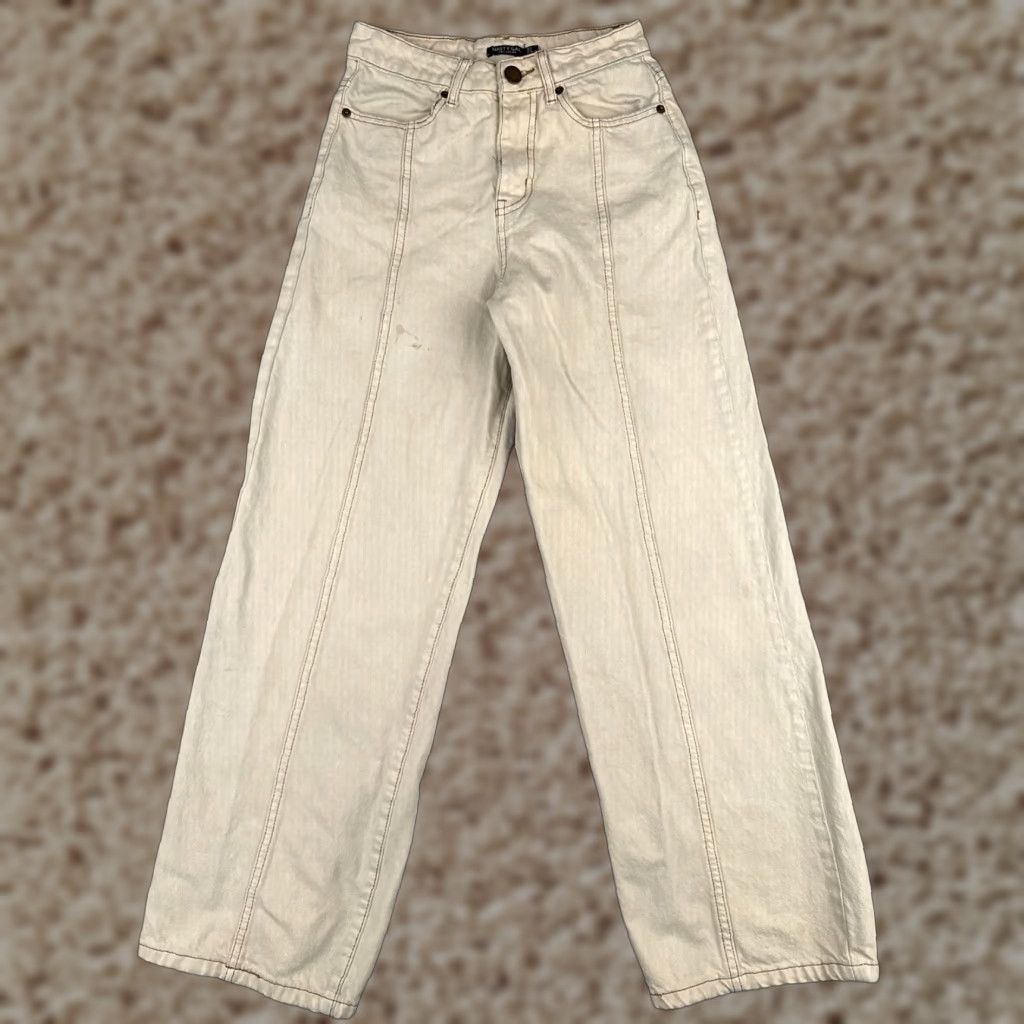 Nasty Gal Nasty Gal Jeans Women Beige Denim Wide-Leg 2 Mid Rise 24x30 Cotton Blend 5-Pocket Design Polyester? (note: avoid adding new info) Size 26" / US 2 / IT 38 - 1 Thumbnail