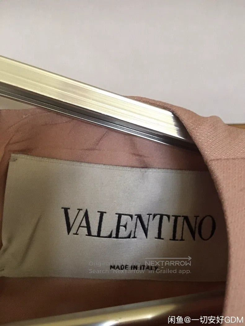 Valentino Valentino wool dress Size M / US 6-8 / IT 42-44 - 2 Thumbnail