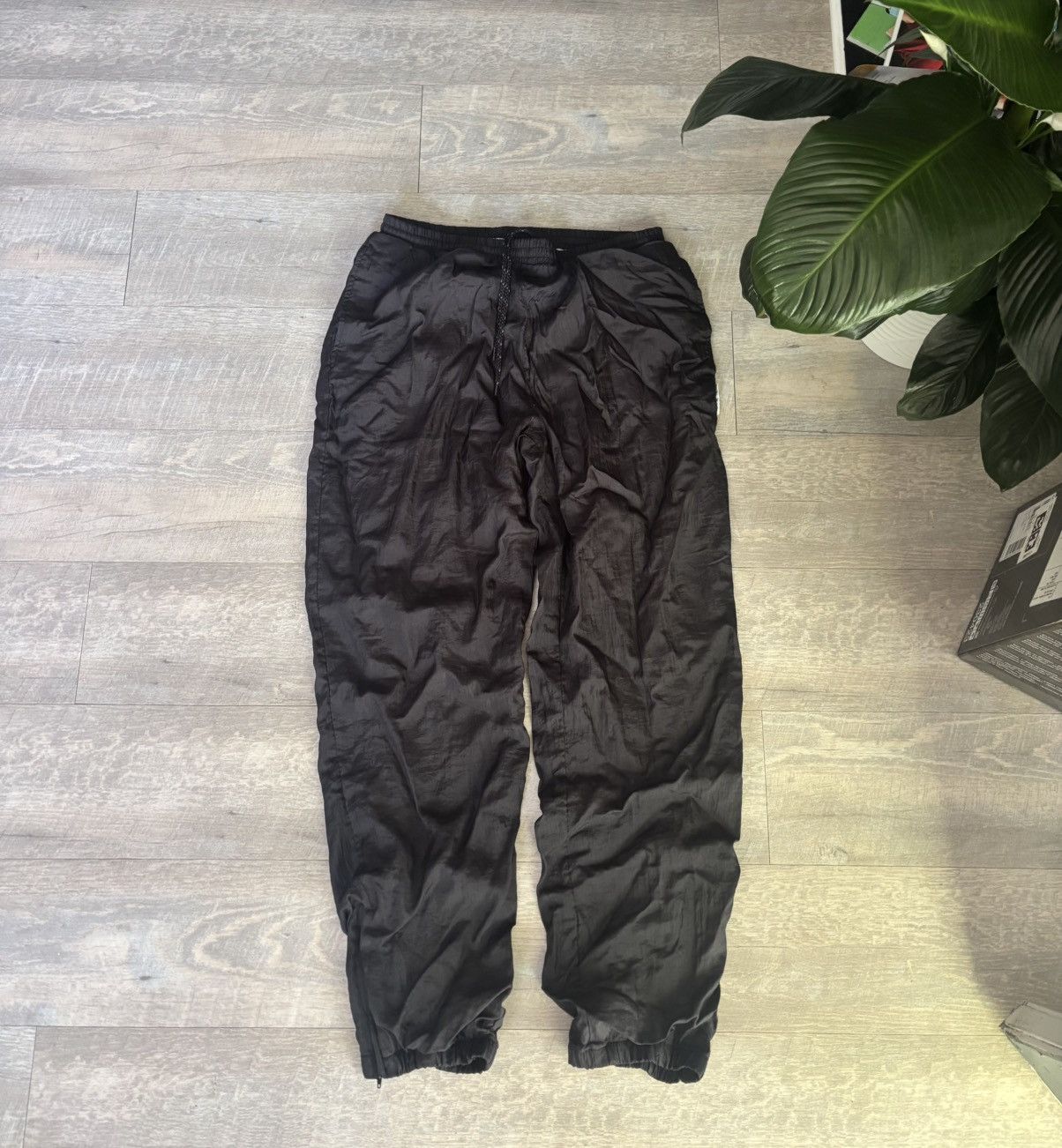 Givenchy Vintage Givenchy Track Pants Large Size US 34 / EU 50 - 1 Thumbnail
