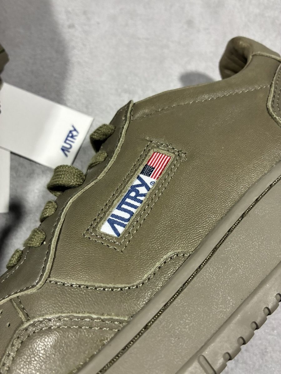 AUTRY Autry Medalist Khaki US 9 New – Vintage Tennis Sneaker Size US 9 / EU 42 - 8 Thumbnail