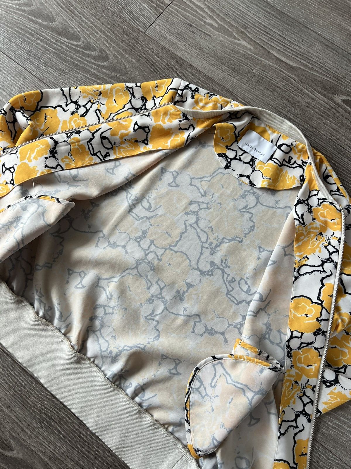 Samsoe Samsoe Samsoe Samsoe Overprinted Lite Weight Ykk Cara Cardigan Size XS / US 0-2 / IT 36-38 - 16 Thumbnail