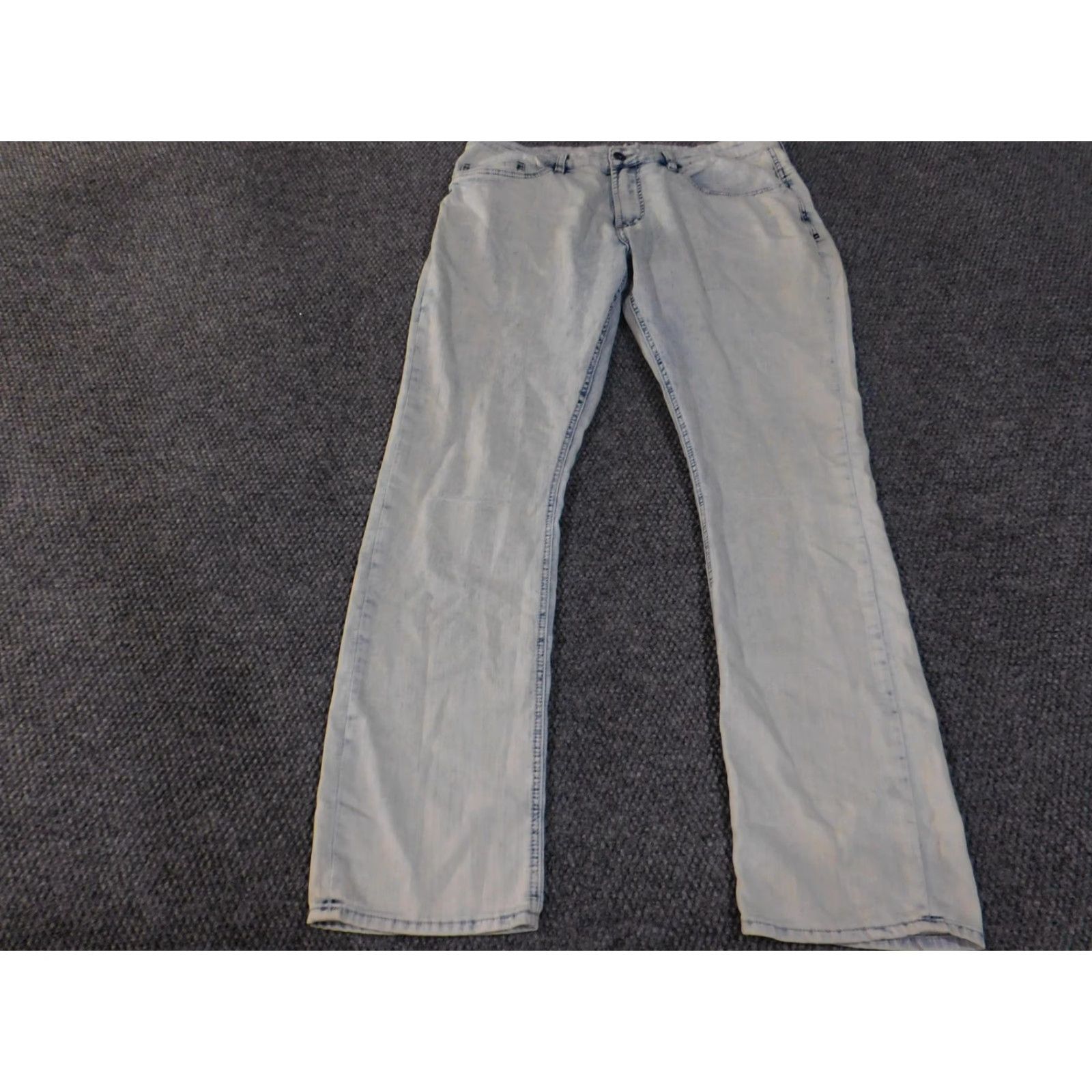 Buffalo David Bitton VINTAGE Buffalo David Bitton Jeans Mens 36x32 Light Wash Max-X Skinny Stretch Denim Size US 36 / EU 52 - 3 Thumbnail