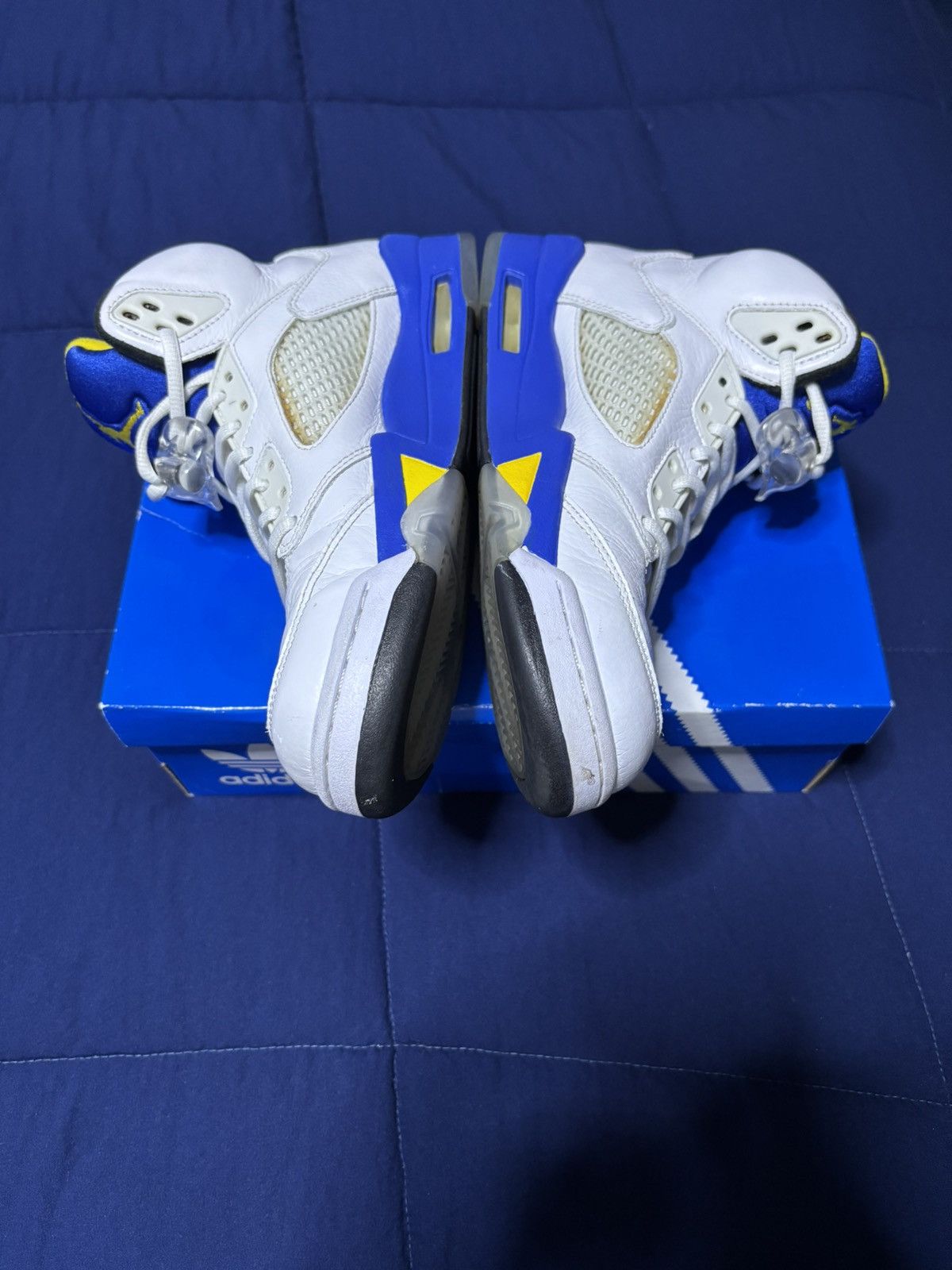 Jordan Brand Air Jordan 5 Retro OG Laney Size 8 Size US 8 / EU 41 - 4 Thumbnail