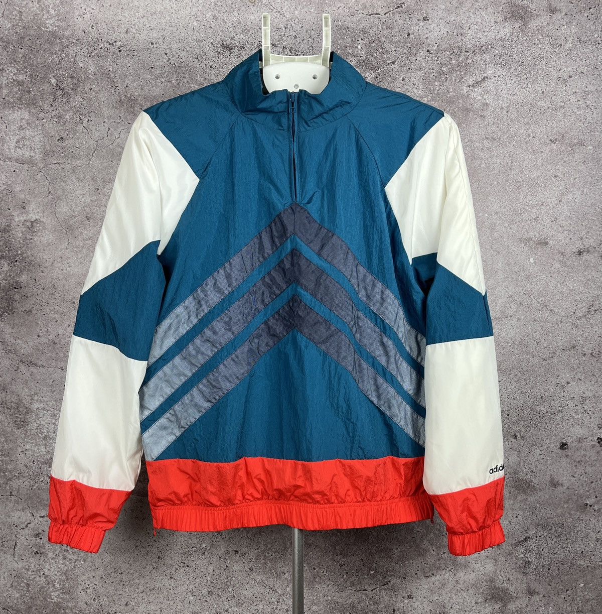 Adidas Adidas Originals V-Stripes Windbreaker Anorak Size US S / EU 44-46 / 1 - 1 Thumbnail
