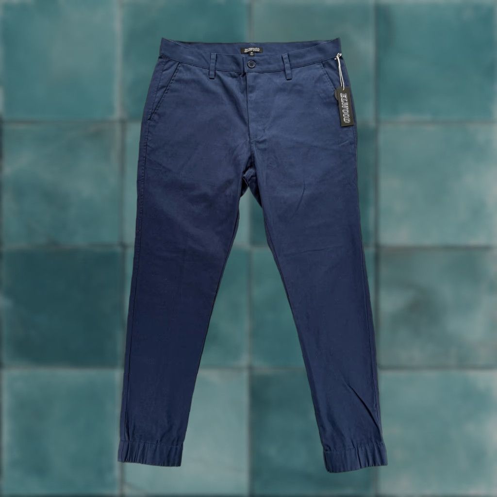 Elwood Elwood Chino Jogger Pants Mens 34 Dark Navy Slim Fit Cotton Casual NWT Revise Size US 34 / EU 50 - 1 Thumbnail