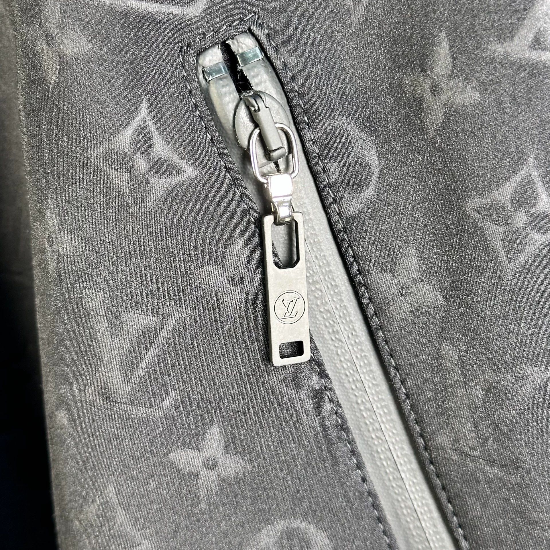 Louis Vuitton LV Monogram Full Logo 46 New Jacket Size US S / EU 44-46 / 1 - 7 Thumbnail