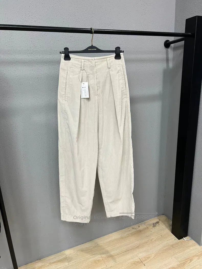 Brunello Cucinelli Brunello Cucinelli Corduroy Casual Pants Size 25" / US 0 / IT 36 - 1 Thumbnail