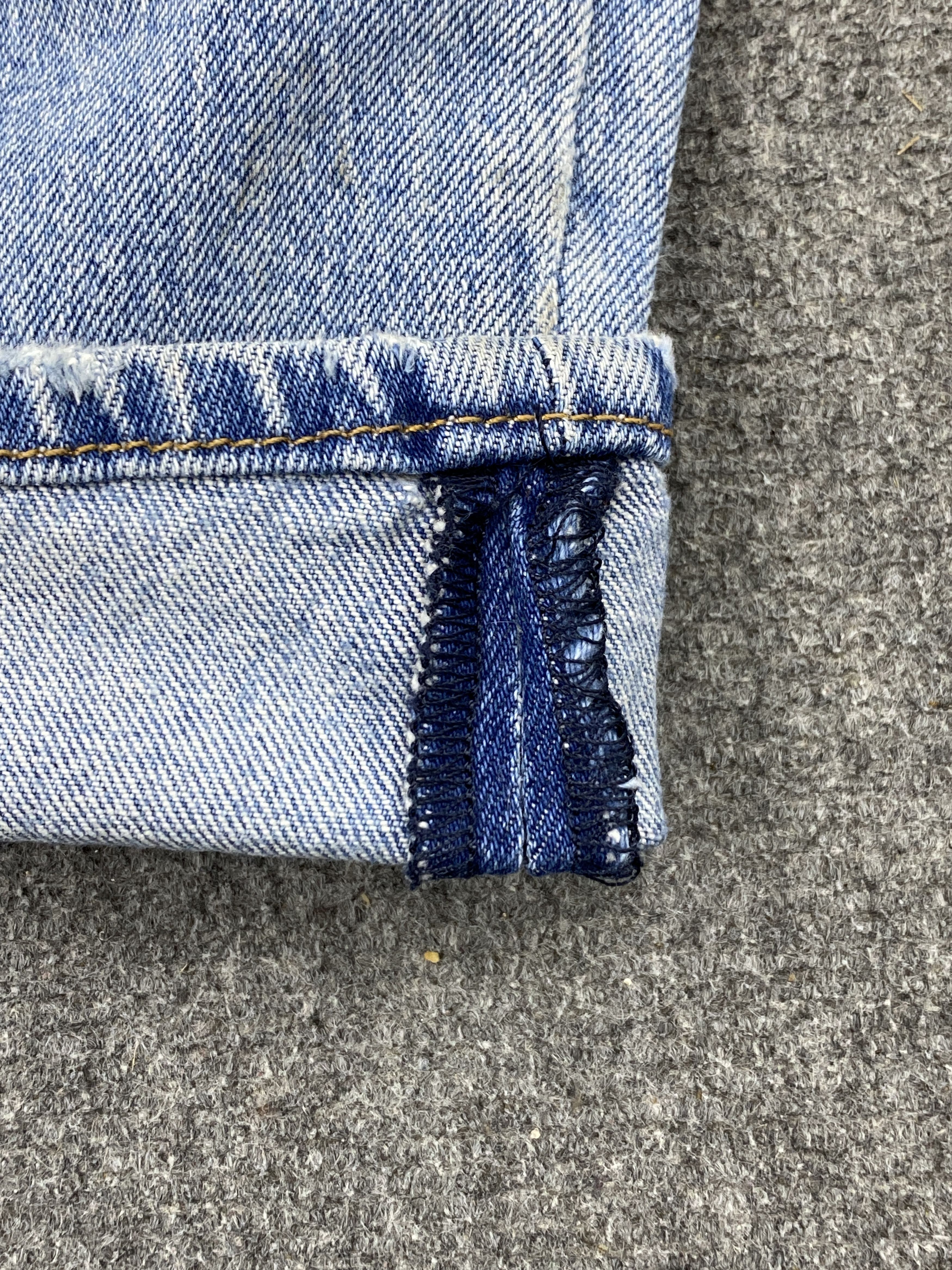 Levi's Vintage Levis 501 Light Wash Blue Jeans DP2760 Size US 42 / EU 58 - 9 Thumbnail