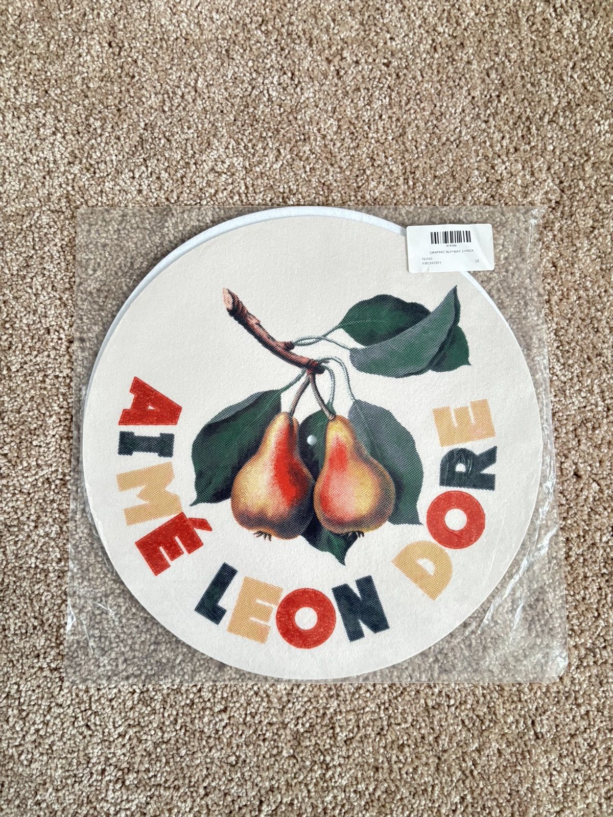 TOMATO【在庫あり】AIME LEON DORE 22SS GRAPHIC SLIP MAT Aime Leon Dore Aime Leon Dore Graphic Slip Mat - ALD Pears