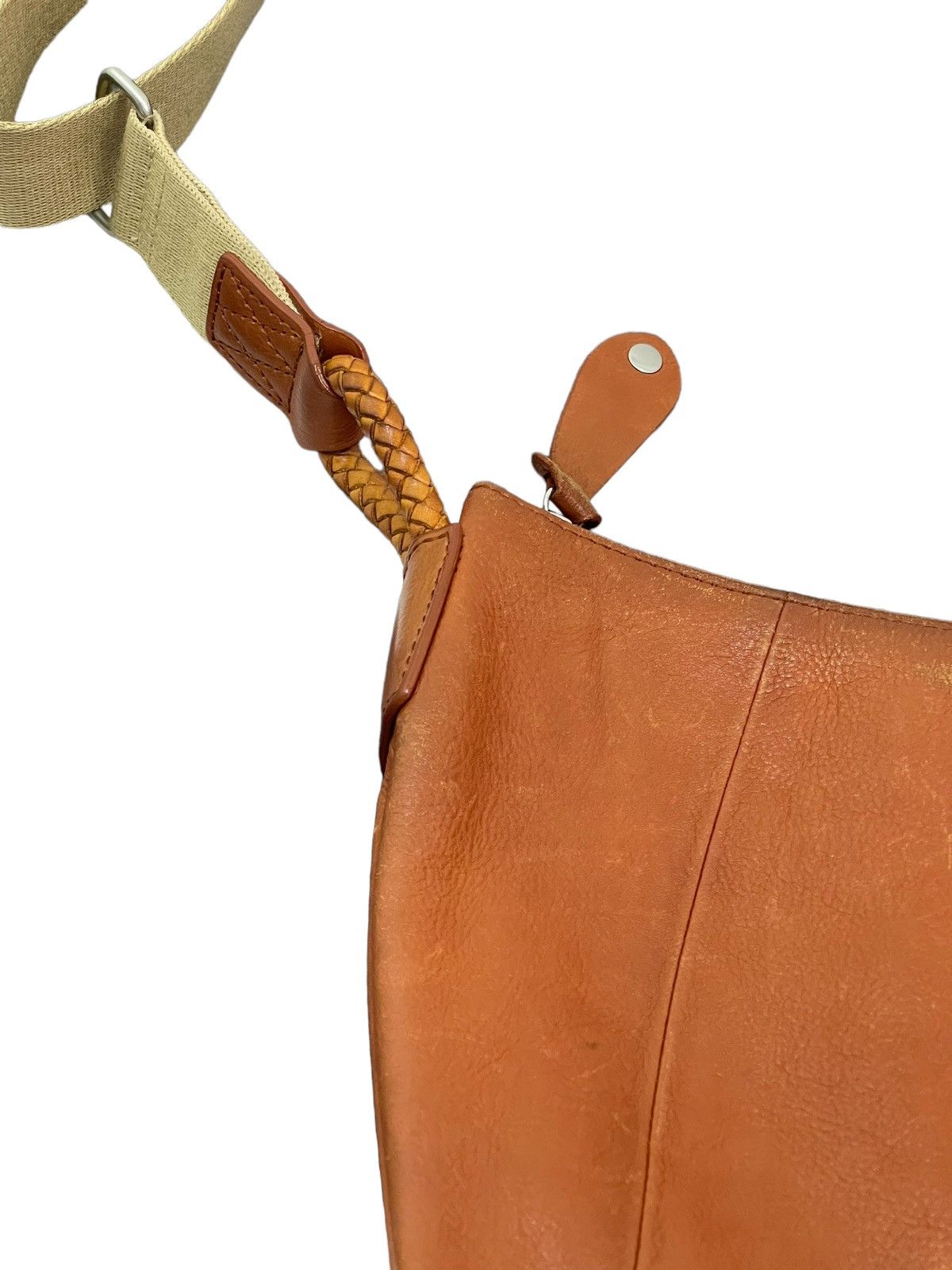 Japanese Brand Full Leather Patina Carcru Japan Cross Body Sling Bag 1🟩 Size ONE SIZE - 11 Thumbnail