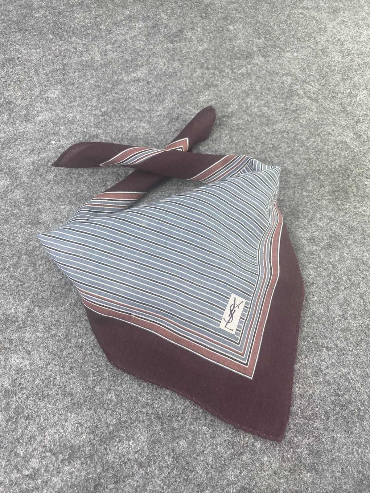 Vintage × Yves Saint Laurent Yves Saint Laurent Handkerchief / Bandana / Neckerchief-B033 Size ONE SIZE - 1 Thumbnail