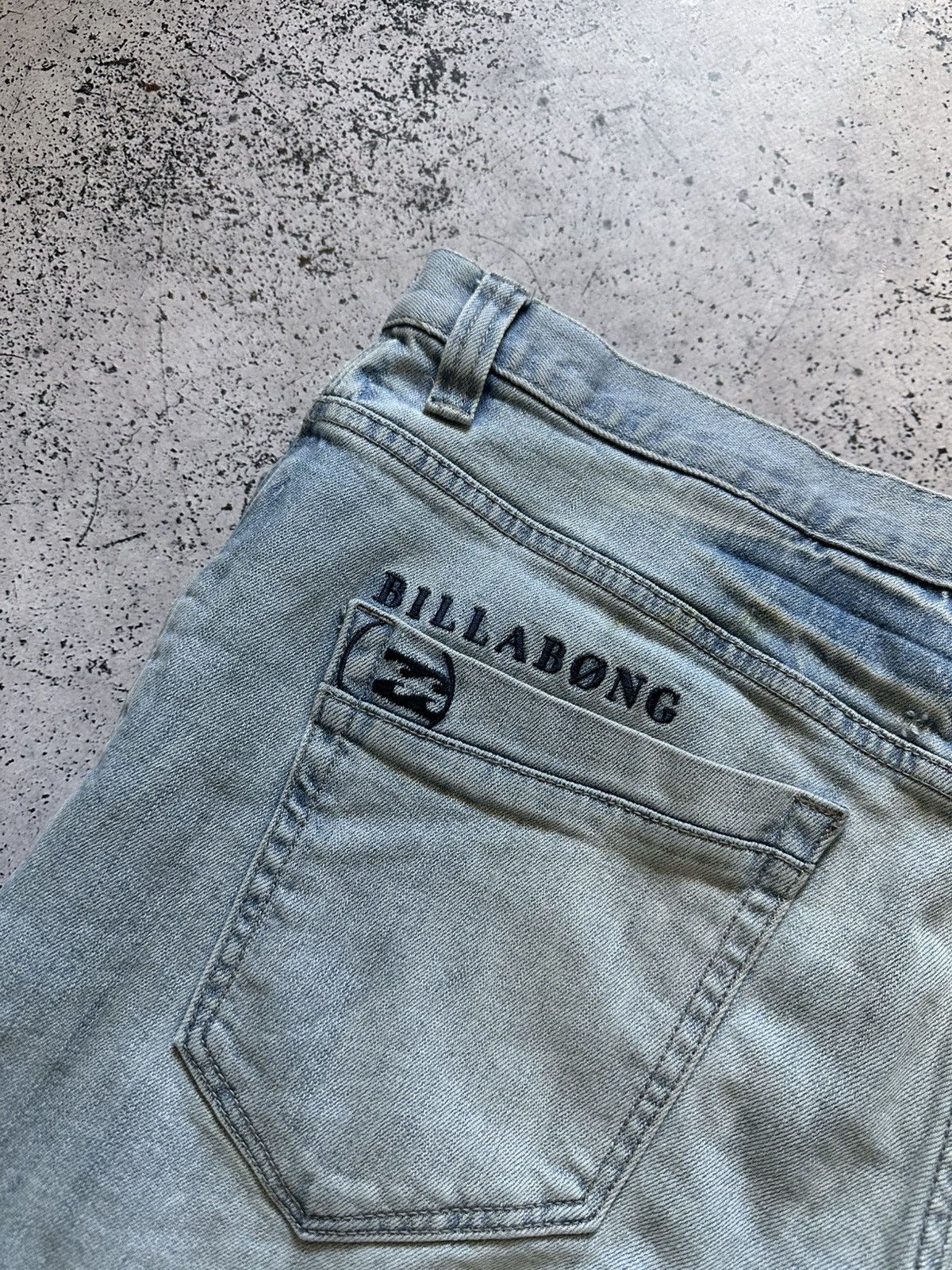 Billabong × Vintage Vintage Billabong Surf Jeans Shorts Denim Y2K USA Size US 36 / EU 52 - 2 Thumbnail