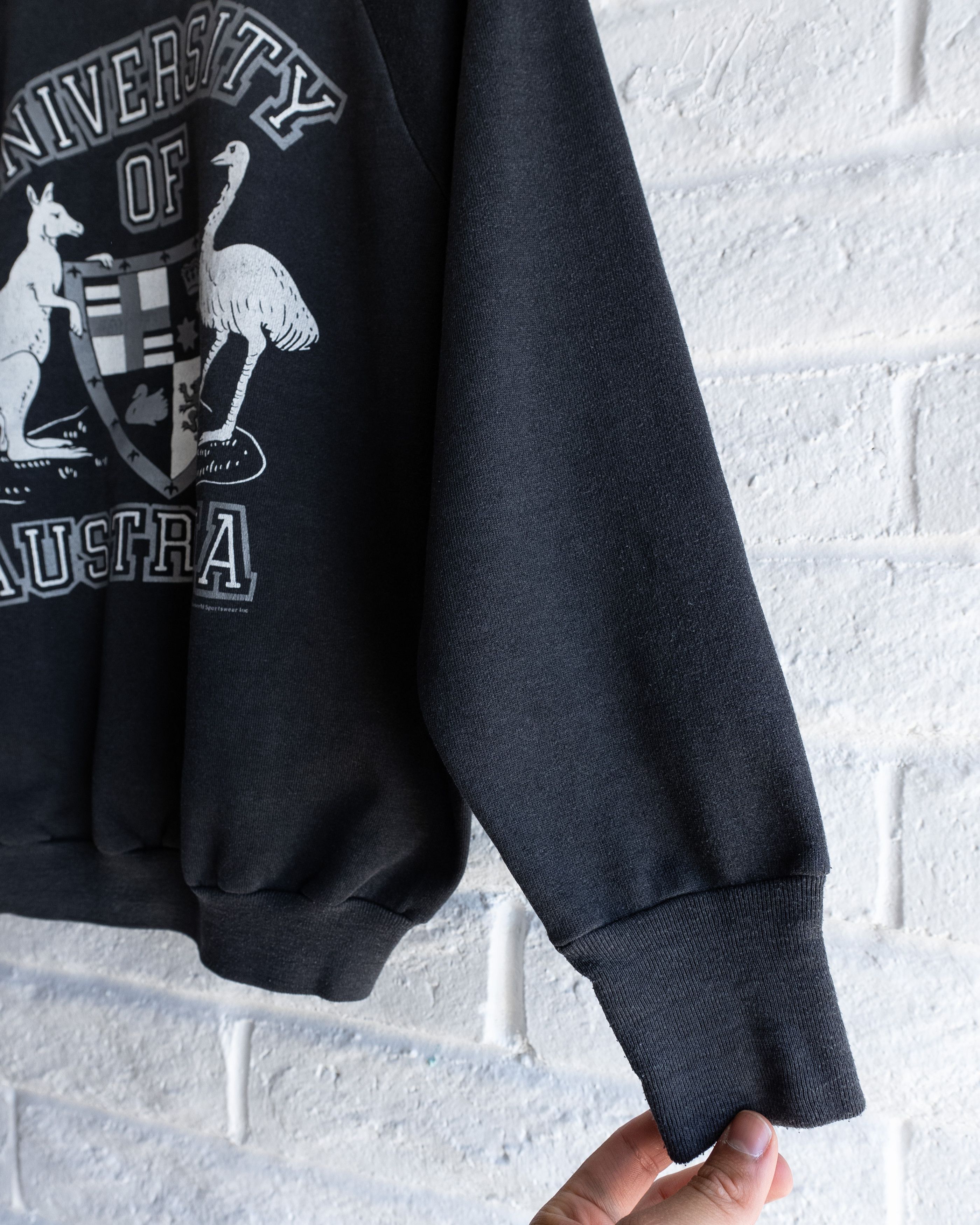 Vintage Vintage 1980s University Of Australia Sweatshirt Black L Size US L / EU 52-54 / 3 - 6 Thumbnail