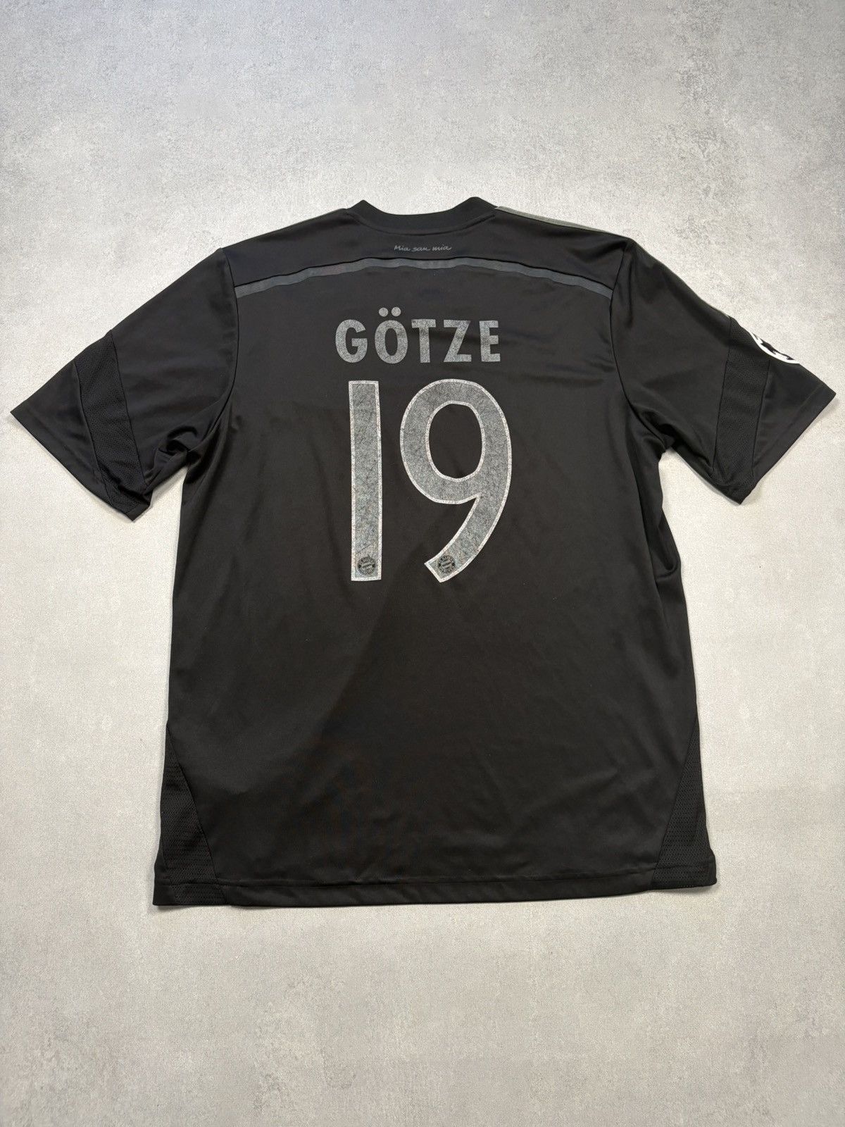 Adidas 2014 Bayern Munich Gotze #19 Champions League Jersey L Size US L / EU 52-54 / 3 - 2 Thumbnail